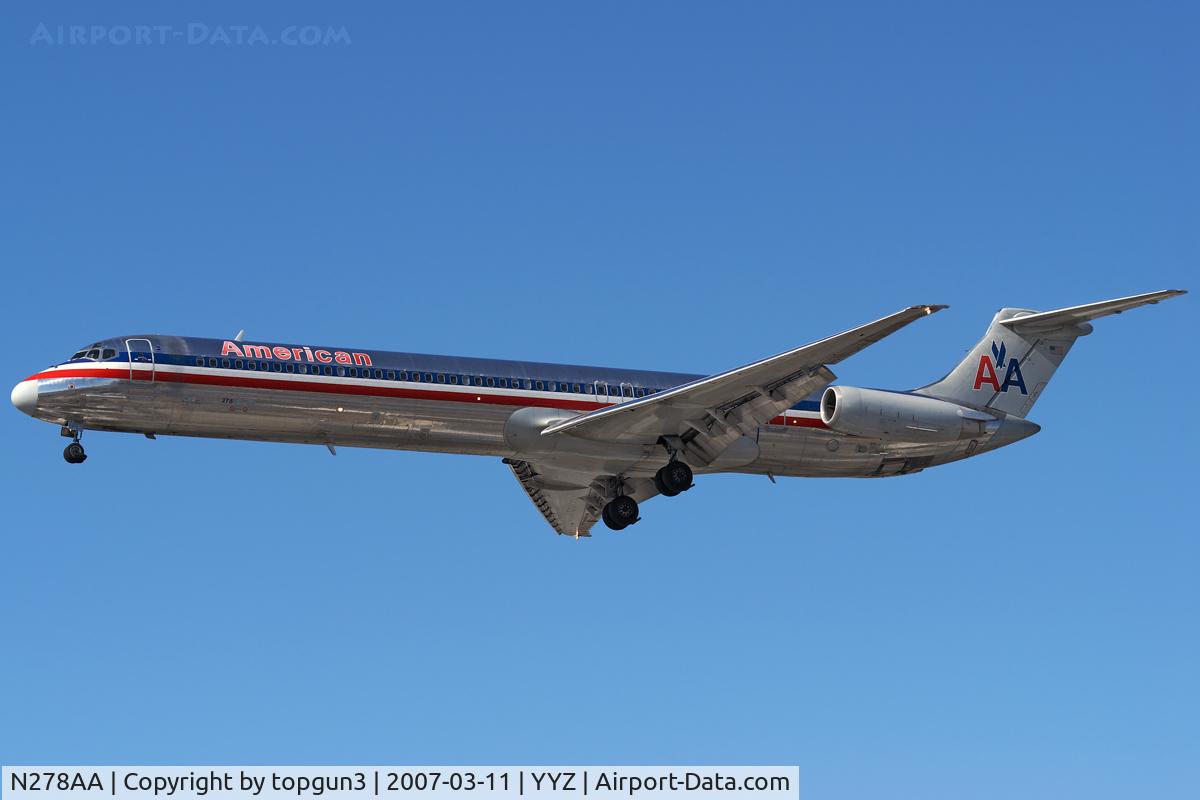 N278AA, 1985 McDonnell Douglas MD-82 (DC-9-82) C/N 49294, Short final for RWY23.