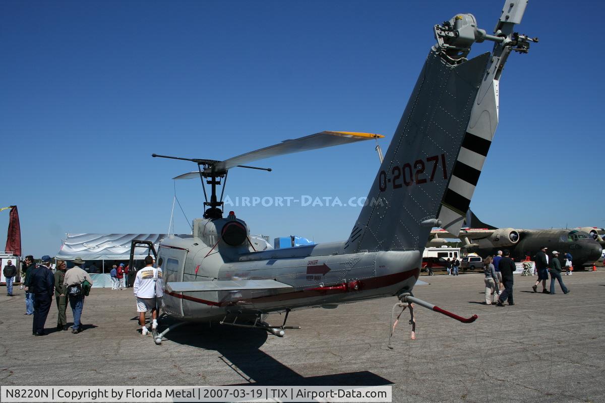 N8220N, Bell UH-1H C/N 71-20271, UH-1