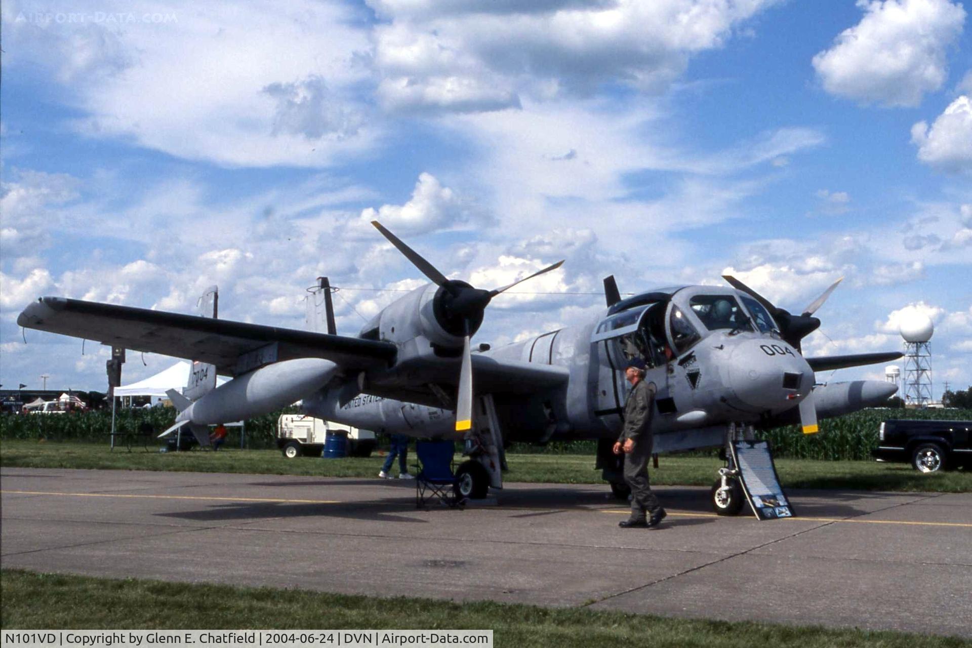 N101VD, 1969 Grumman OV-1D Mohawk C/N 15D, OV-1D at the Quad Cities Air Show