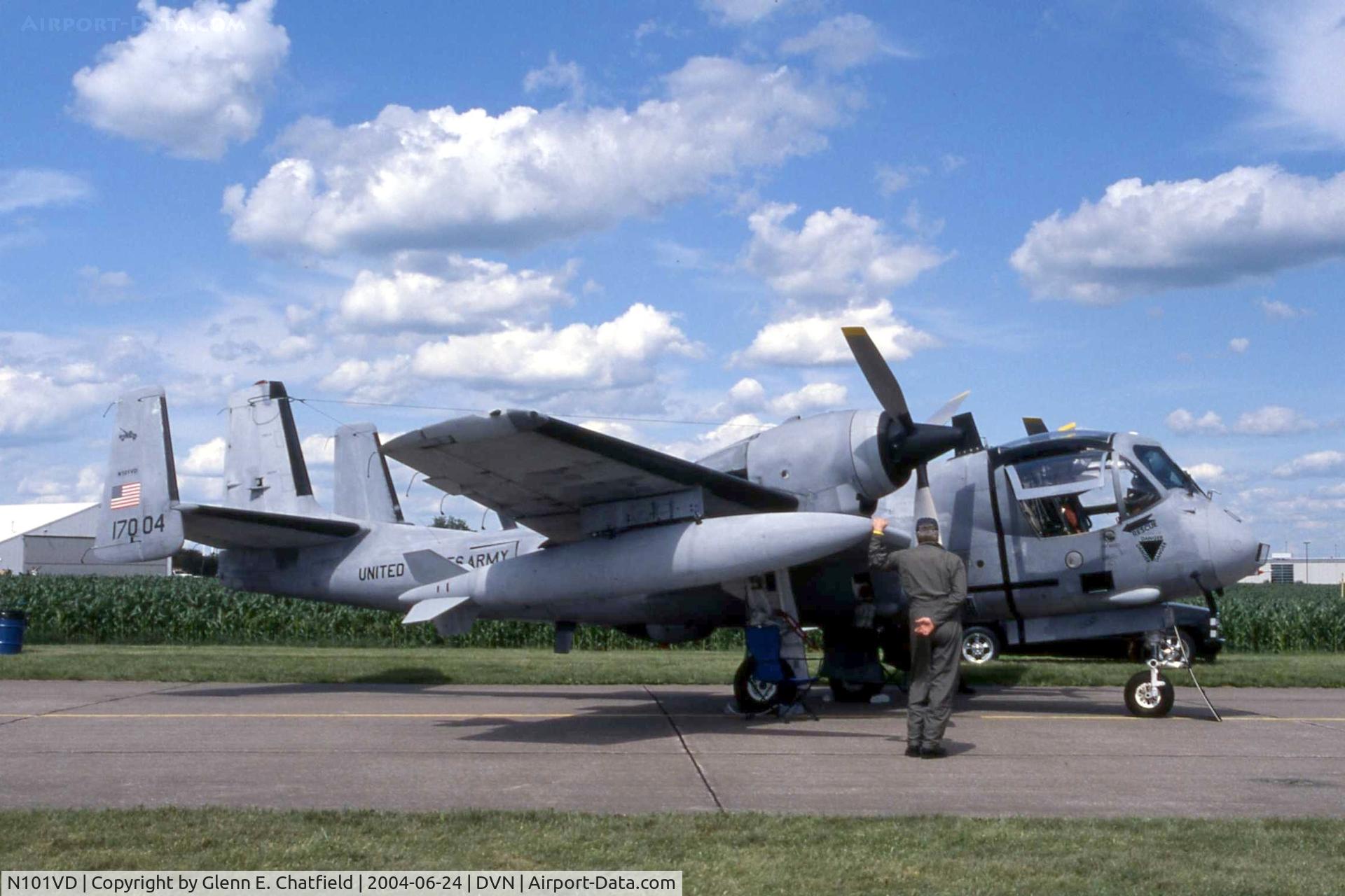 N101VD, 1969 Grumman OV-1D Mohawk C/N 15D, OV-1D at the Quad Cities Air Show
