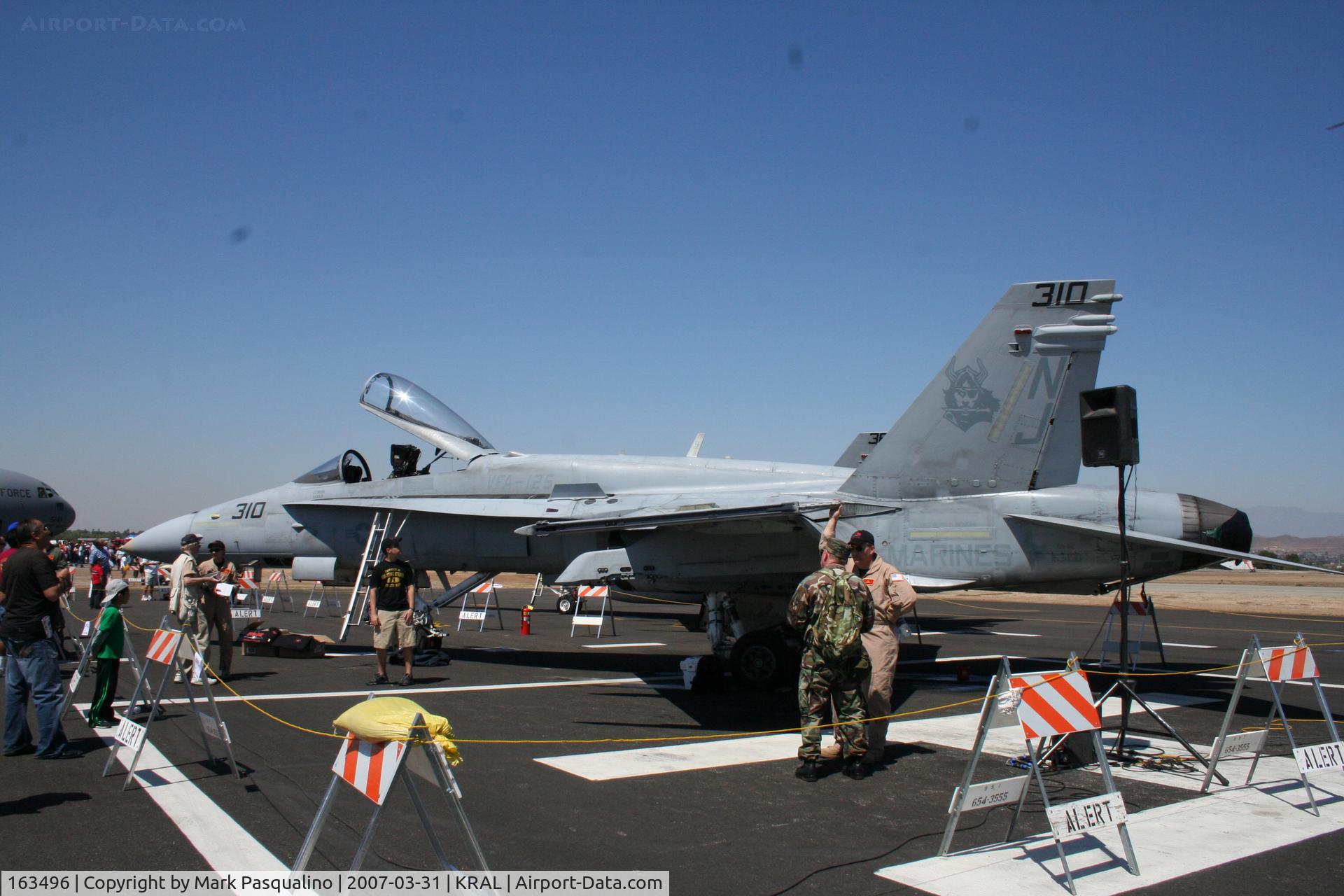 163496, 1988 McDonnell Douglas F/A-18C Hornet C/N 0735/C052, F/A-18C