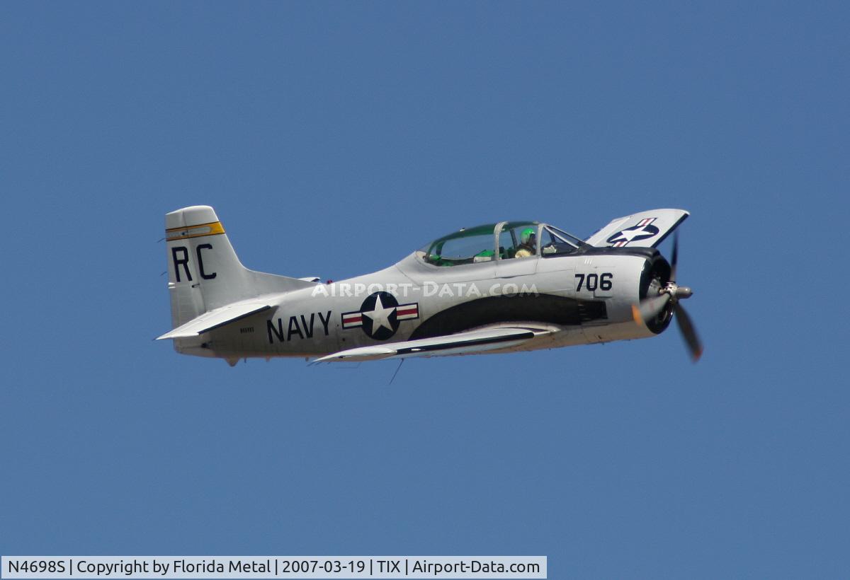 N4698S, North American T-28B Trojan C/N 200-69 (137706), T-28