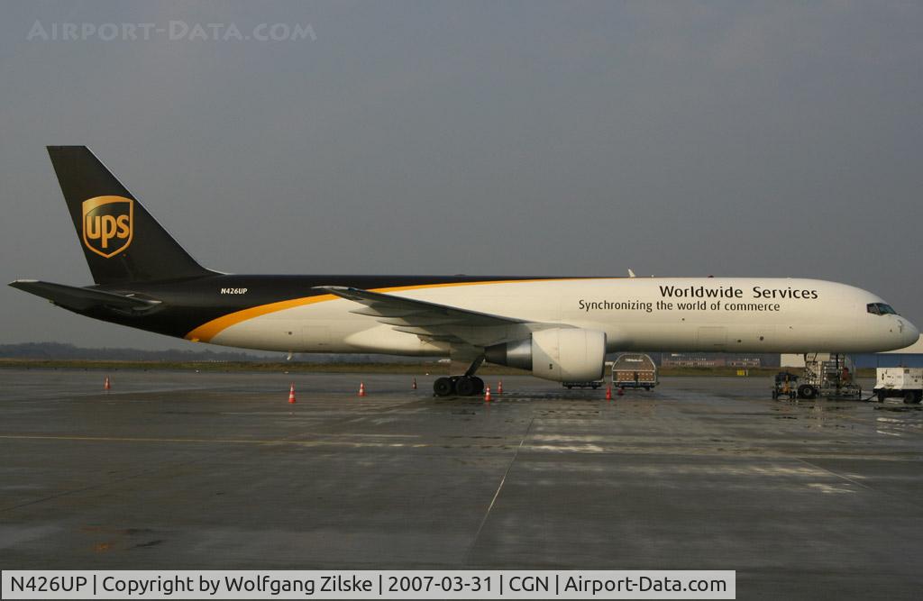 N426UP, 1992 Boeing 757-24APF C/N 25457, freighter