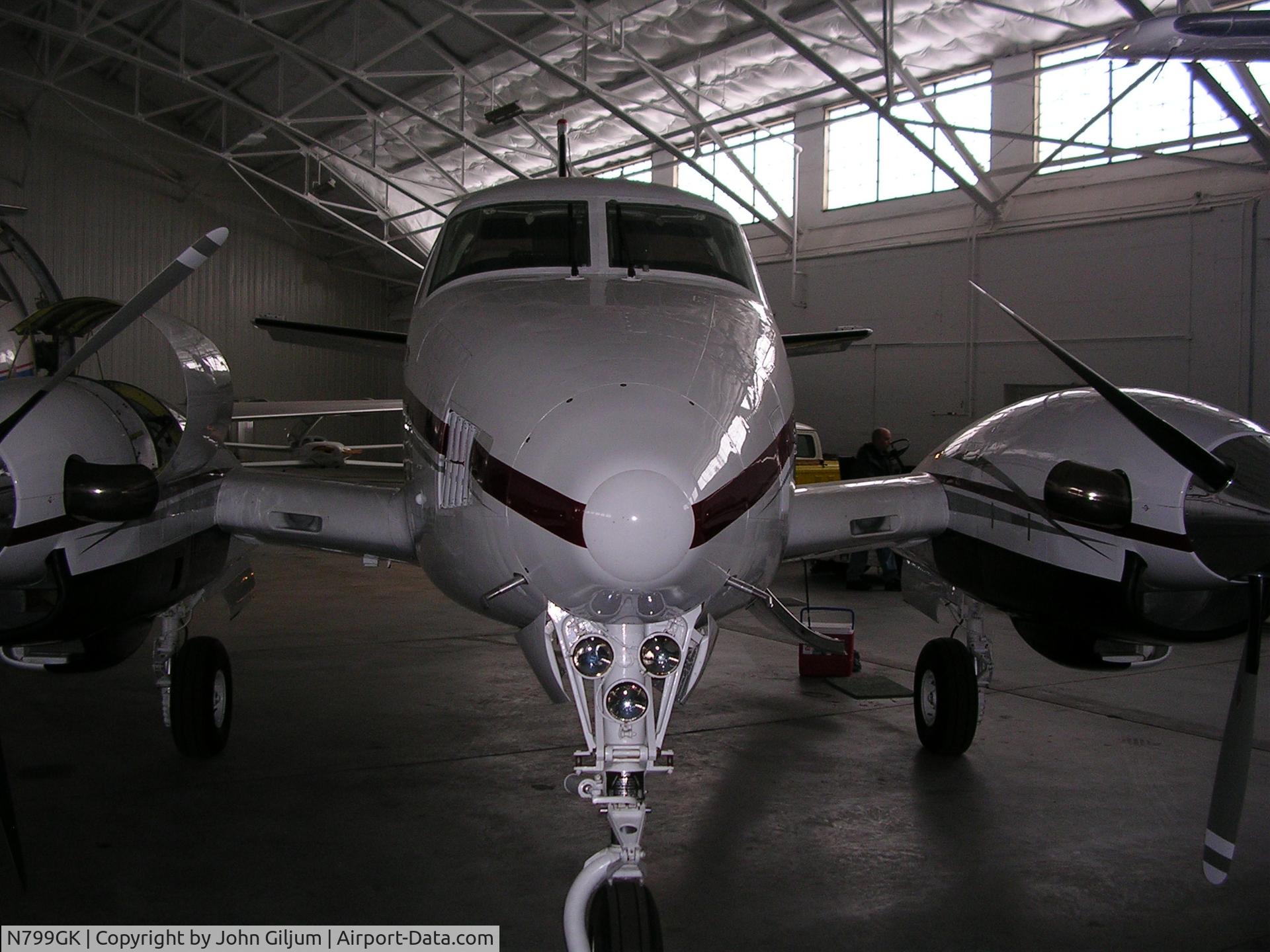 N799GK, 1978 Beech C90 King Air C/N LJ-799, Front