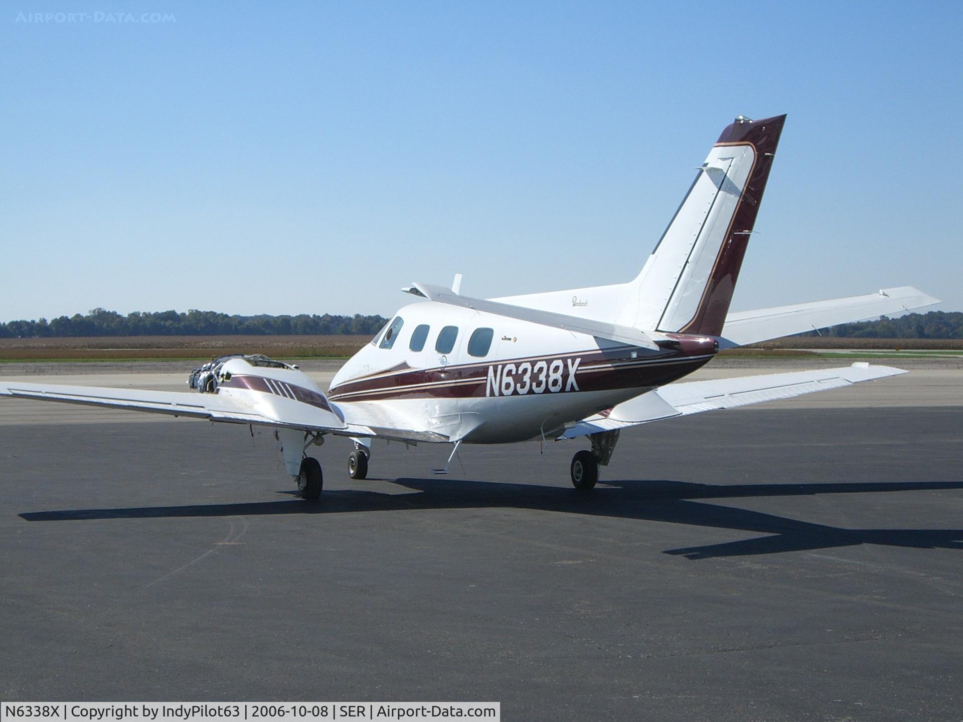 N6338X, 1982 Beech B-60 Duke C/N P-592, Beech Duke at Seymour Municipal Airport