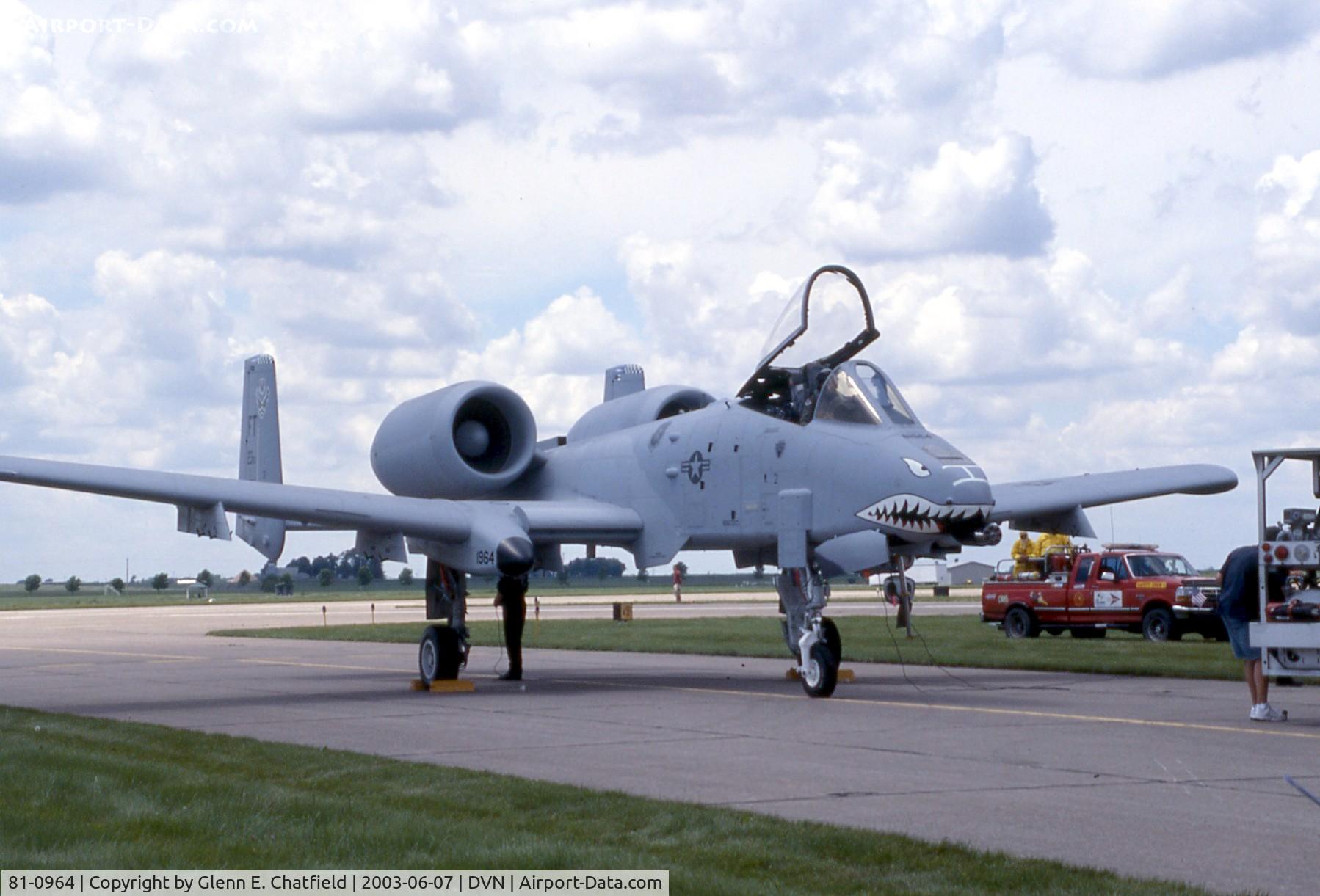 81-0964, 1981 Fairchild Republic A-10A Thunderbolt II C/N A10-0659, A-10A at the Quad Cities Air Show