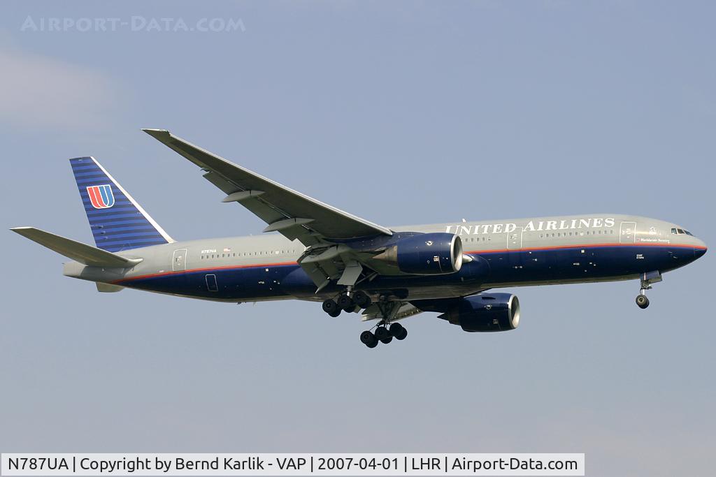 N787UA, 1997 Boeing 777-222 C/N 26939, United Airlines Boeing 777