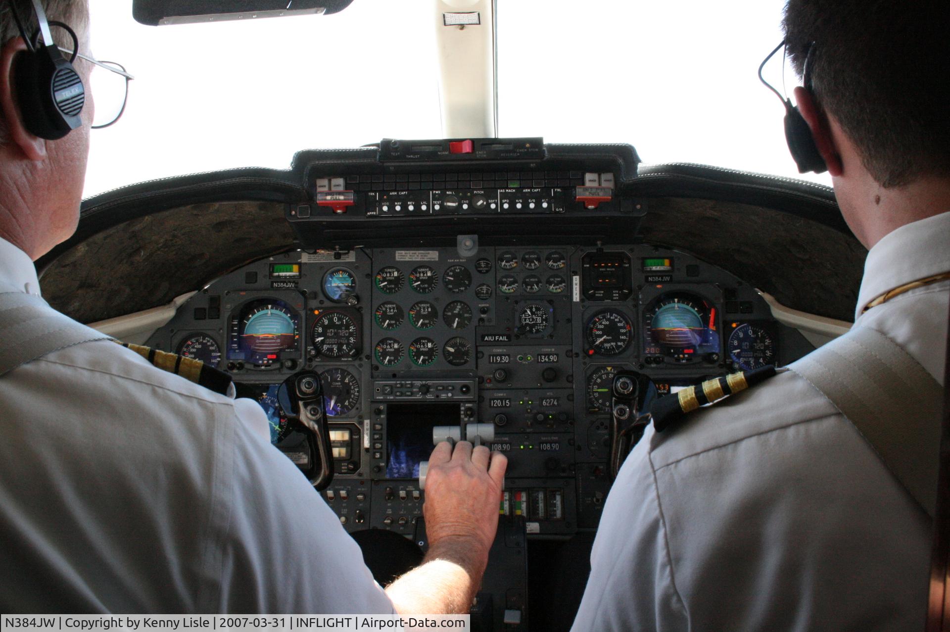 N384JW, 1998 Learjet 60 C/N 130, Flight from Nashua, NH to Salina, KS.