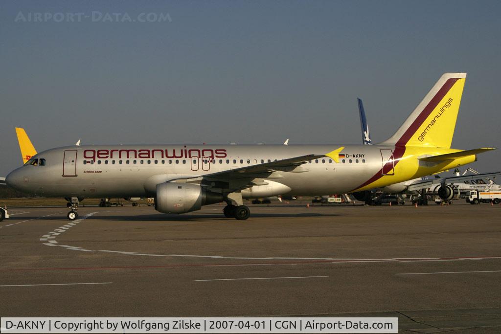 D-AKNY, 1996 Airbus A320-212 C/N 579, visitor