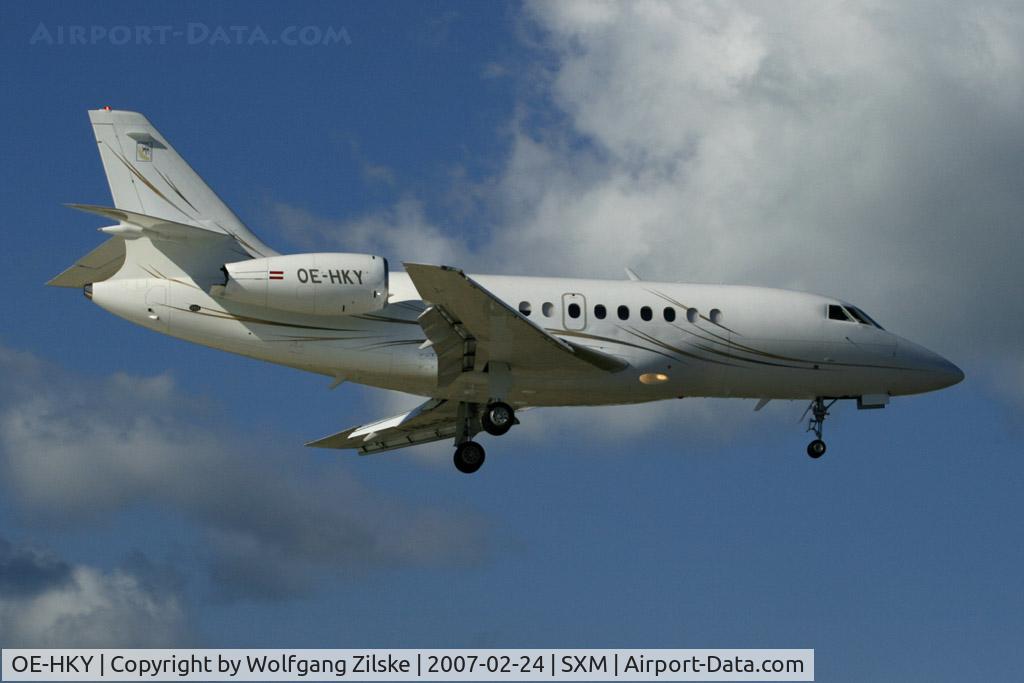OE-HKY, 2006 Dassault Falcon 2000 C/N 226, visitor
