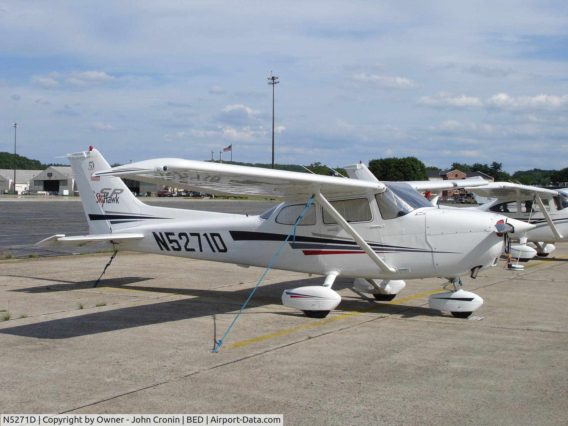 N5271D, 2002 Cessna 172S C/N 172S9188, N5271D