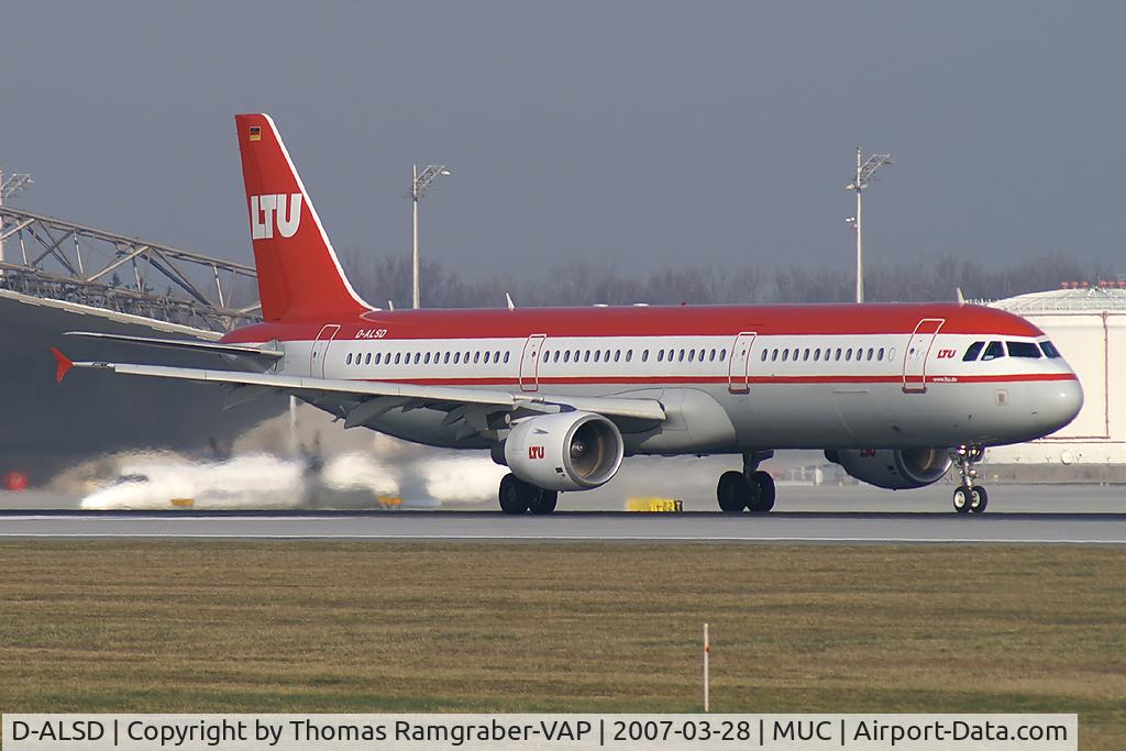 D-ALSD, 2001 Airbus A321-211 C/N 1607, LTU International Airways Airbus A321
