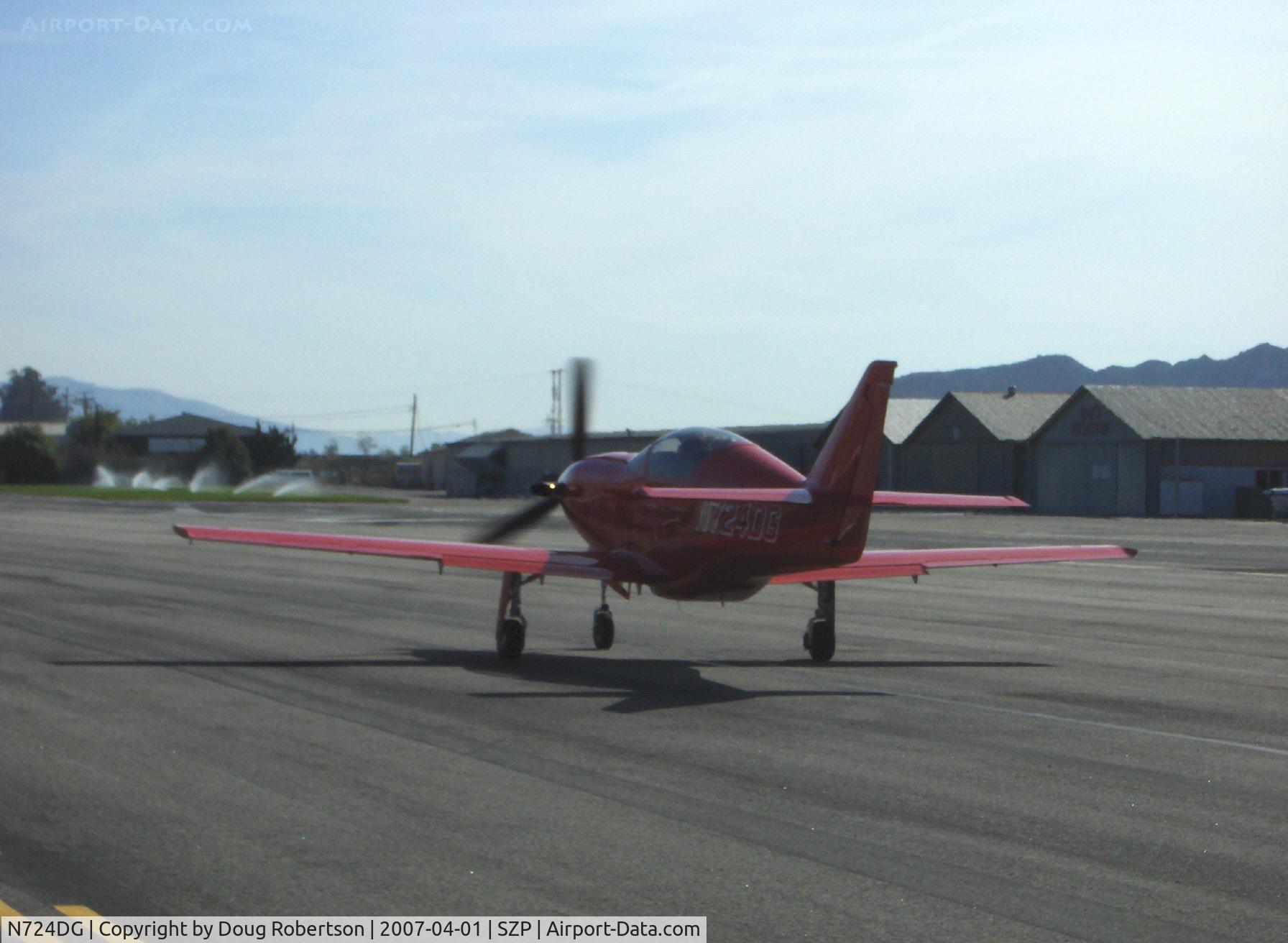 N724DG, 2002 Legend Aircraft Legend C/N 1, 2002 GRAY-SPECIAL TURBINE LEGEND, Walter 601D 724 shp Turbine, taxi to Rwy 22