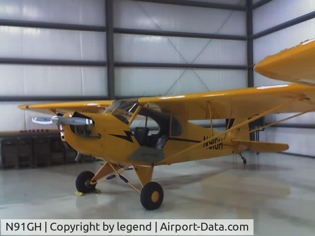 N91GH, 2006 American Legend AL3 C/N AL-1073, taken in the hanger