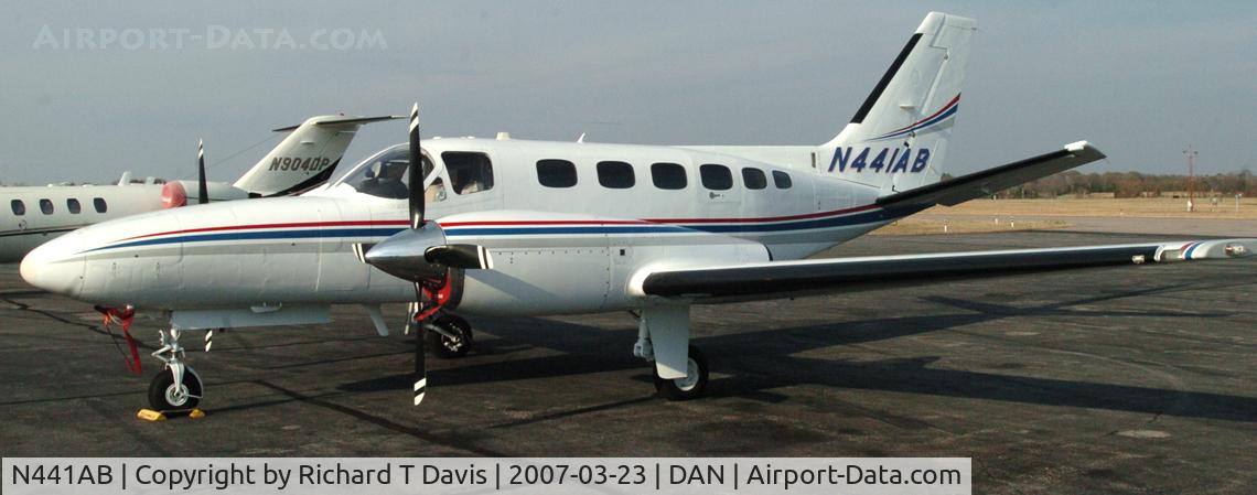 N441AB, 1981 Cessna 441 C/N 441-0284, 1981 Cessna 441  in Danville Va.