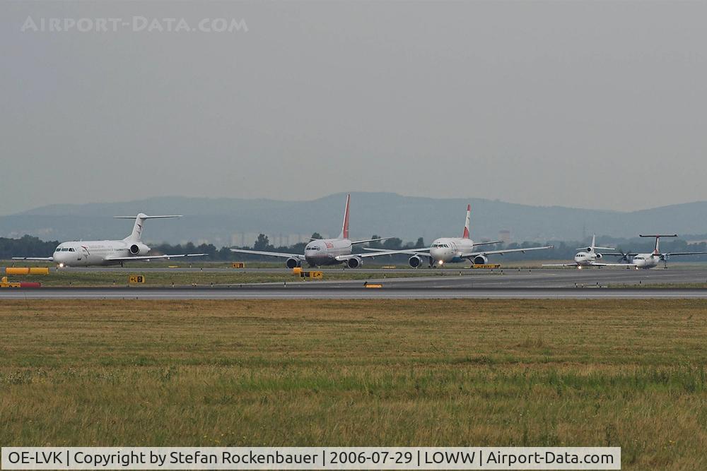 OE-LVK, 1992 Fokker 100 (F-28-0100) C/N 11397, Morning rushhour at VIE.