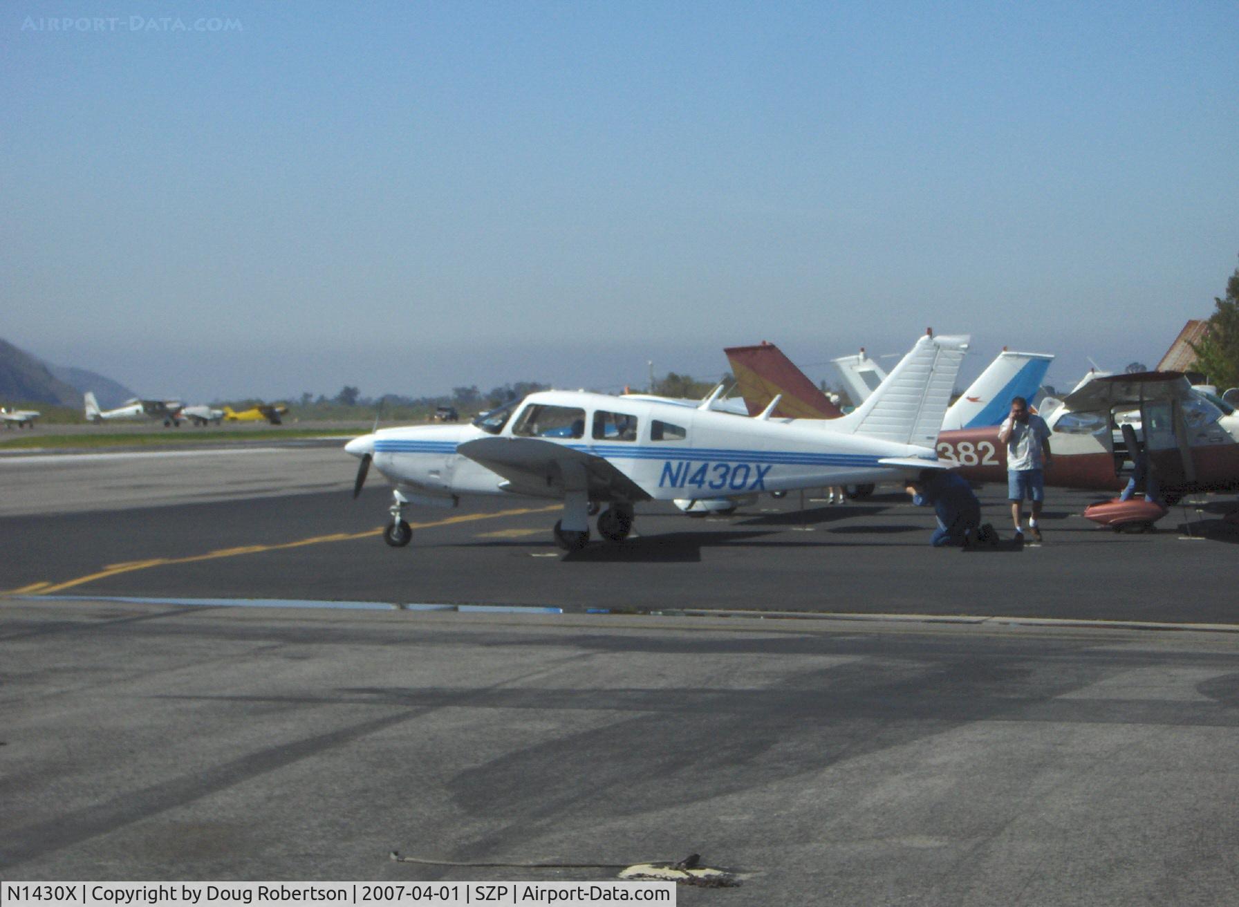 N1430X, 1975 Piper PA-28R-200 Arrow II C/N 28R-7535279, 1975 Piper PA-28R-200B ARROW II, Lycoming IO-360-C1C 200 Hp
