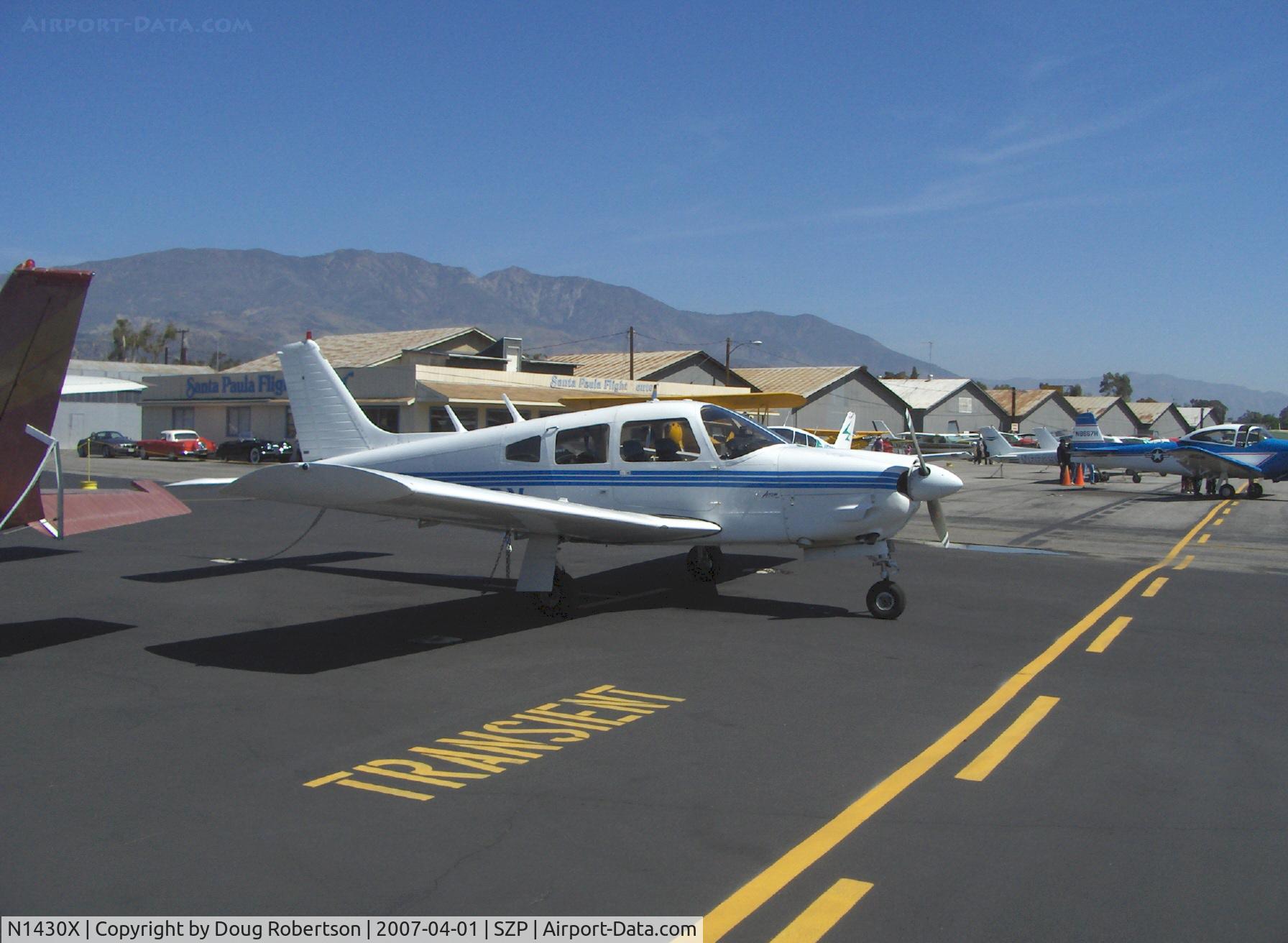 N1430X, 1975 Piper PA-28R-200 Arrow II C/N 28R-7535279, 1975 Piper PA-28R-200B ARROW II, Lycoming IO-360-C1C 200 Hp