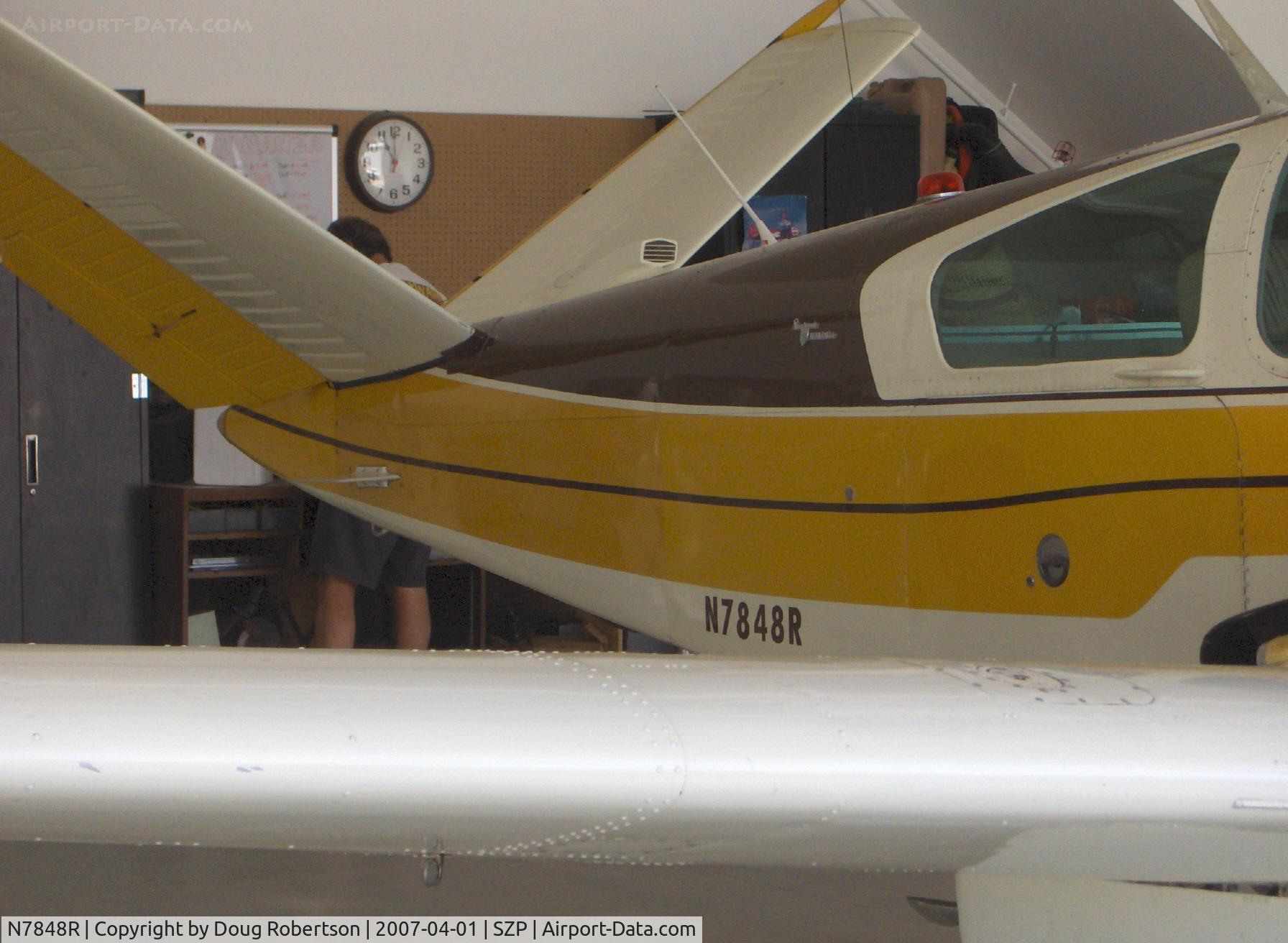 N7848R, 1968 Beech V35A Bonanza C/N D-8904, 1968 Beech V35A BONANZA, Continental IO-550 300 Hp upgrade, maintenance in hangar