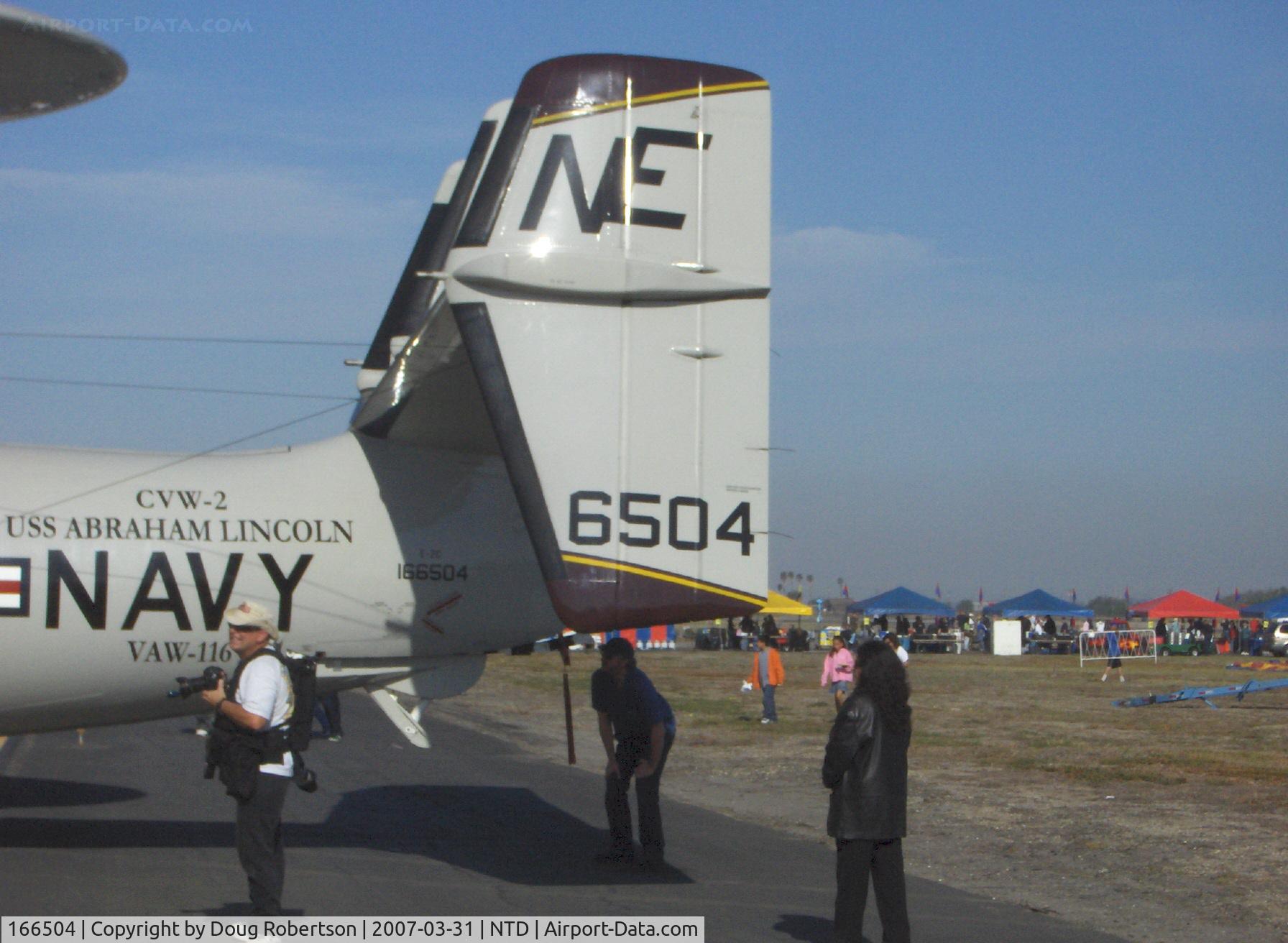 166504, Northrop Grumman E-2C Hawkeye 2000 (G-123) C/N Not found 166504, Grumman E-2C HAWKEYE airborne early warning aircraft of VAW-116 'Sun Kings', two Allison T56-A-8A Turboprops 4,050 eshp each. Four vertical fins for flight stability. E-2s also operated by Egypt, Israel, Japan and Singapore.