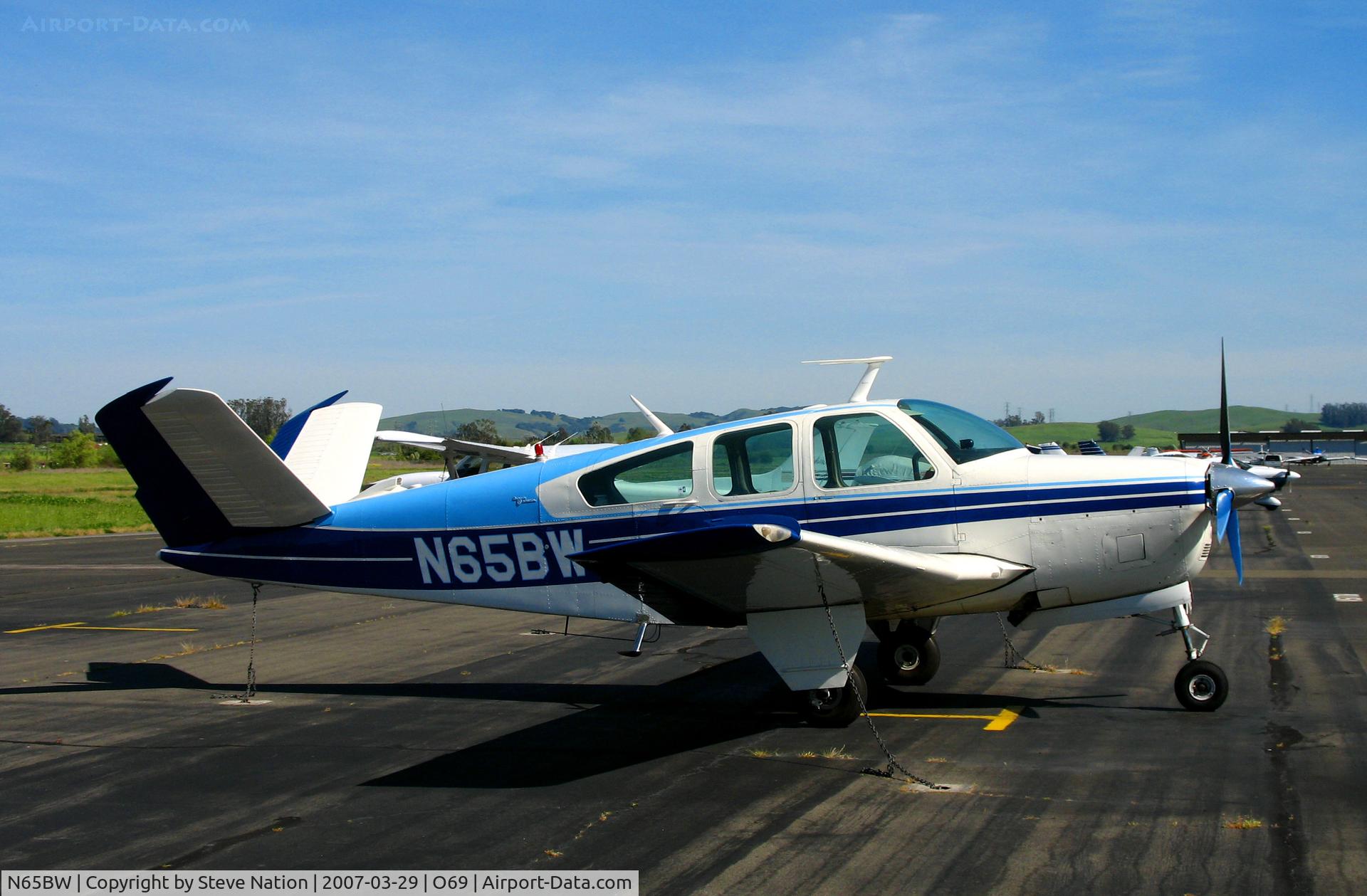 N65BW, 1966 Beech V35 Bonanza C/N D-8294, 1966 Beech V35 Bonanza @ Petaluma Municipal Airport, CA