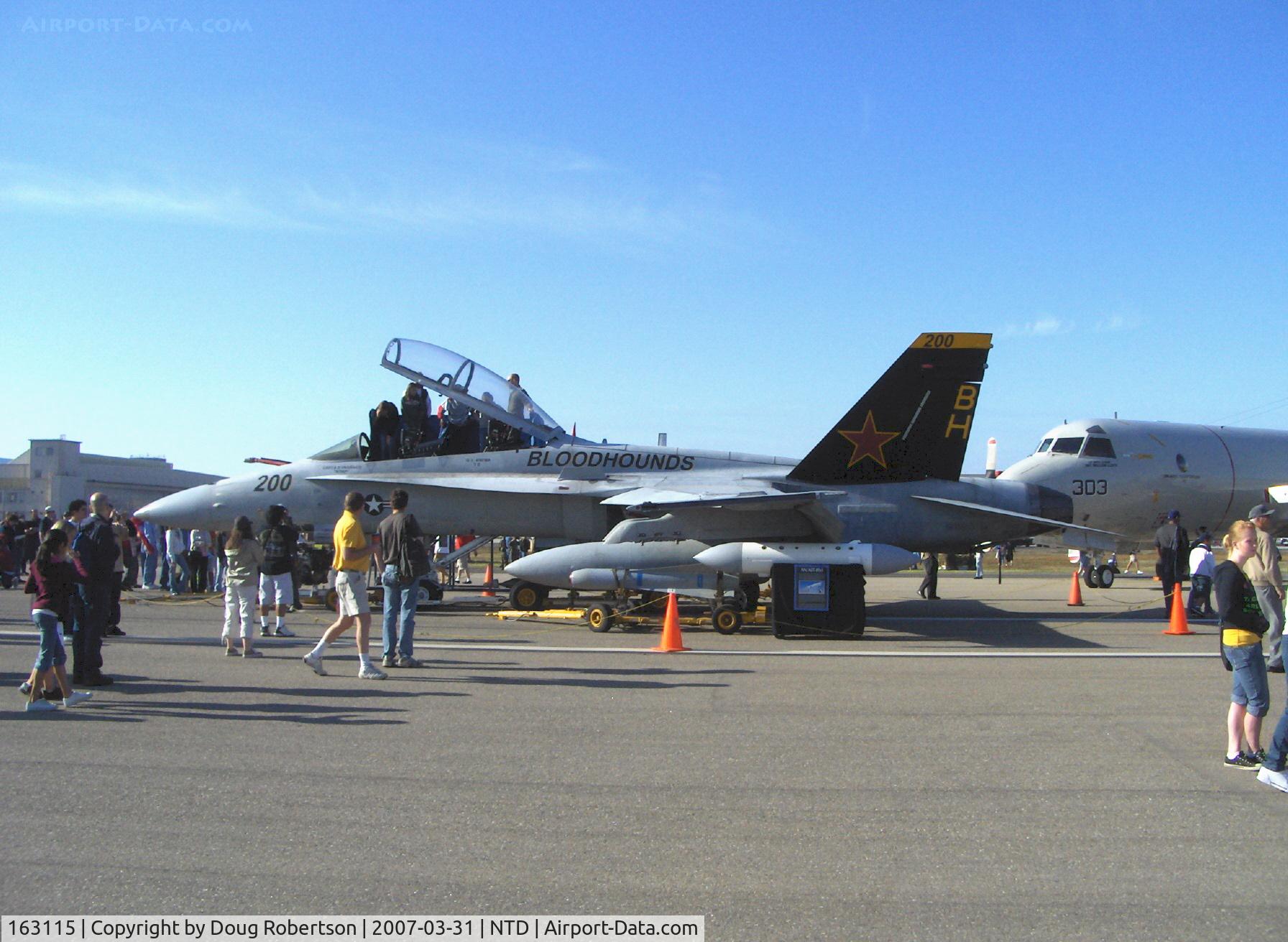 163115, McDonnell Douglas F/A-18B Hornet C/N 0511/B088, Boeing F/A-18B HORNET of VX-30 Bloodhounds side # 200, two General Electric F404-GE-400 turbofans