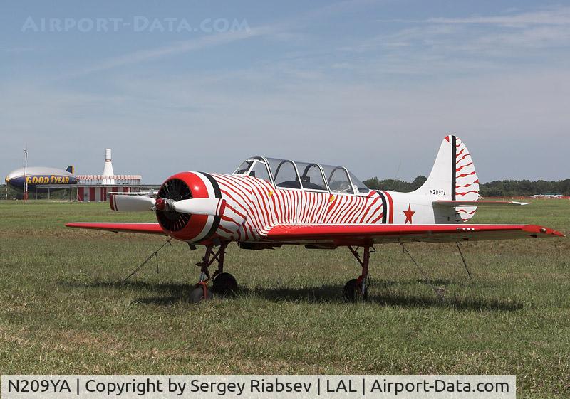 N209YA, 1987 Yakovlev Yak-52 C/N 878009, Sun-n-fun 2005