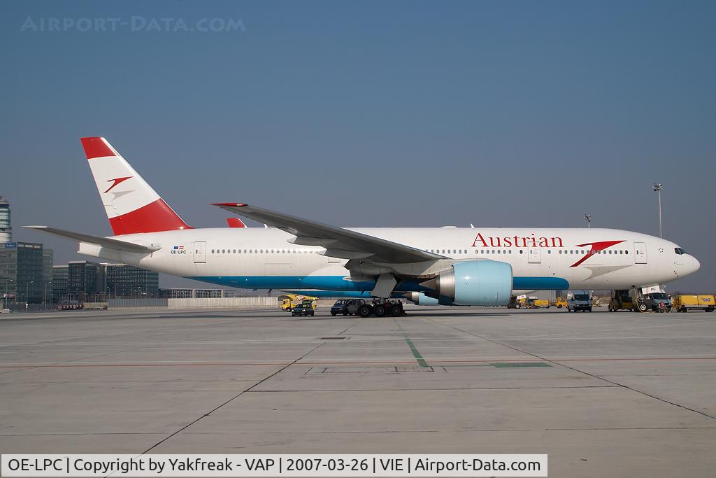OE-LPC, 2002 Boeing 777-2Z9/ER C/N 29313, Austrian Airlines Boeing 777-200