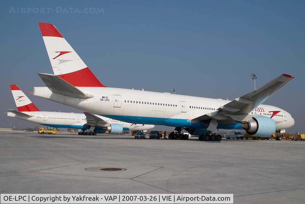 OE-LPC, 2002 Boeing 777-2Z9/ER C/N 29313, Austrian Airlines Boeing 777-200