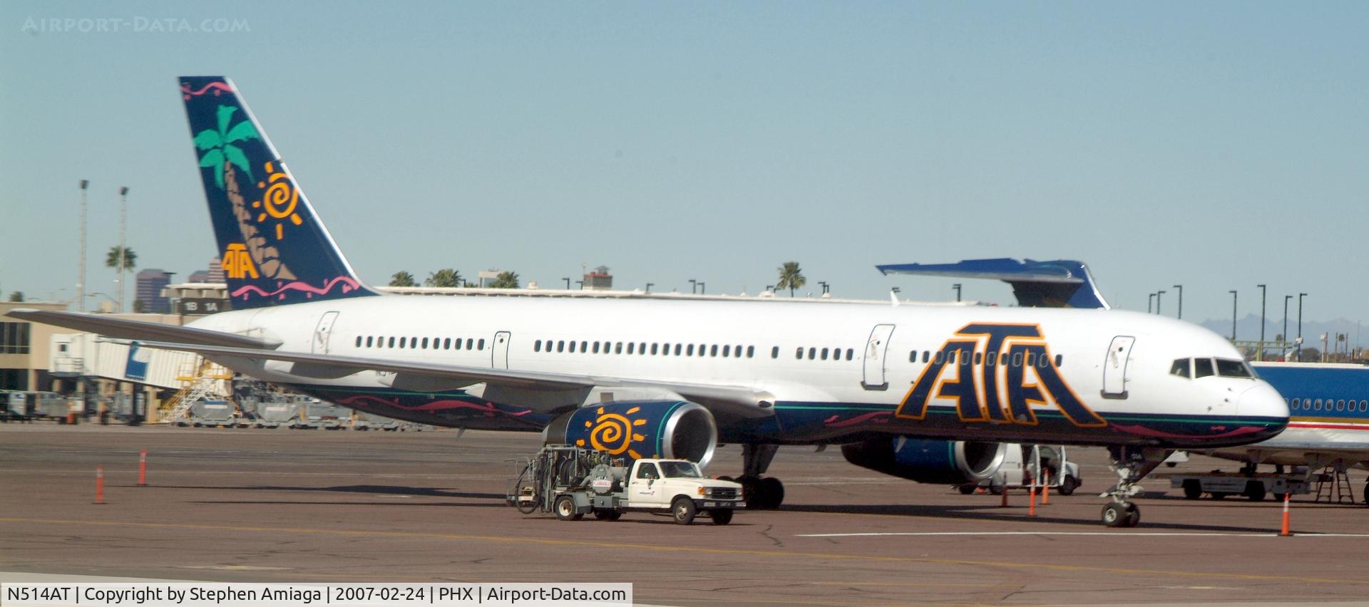 N514AT, 1995 Boeing 757-23N C/N 27971, ATA on the ramp