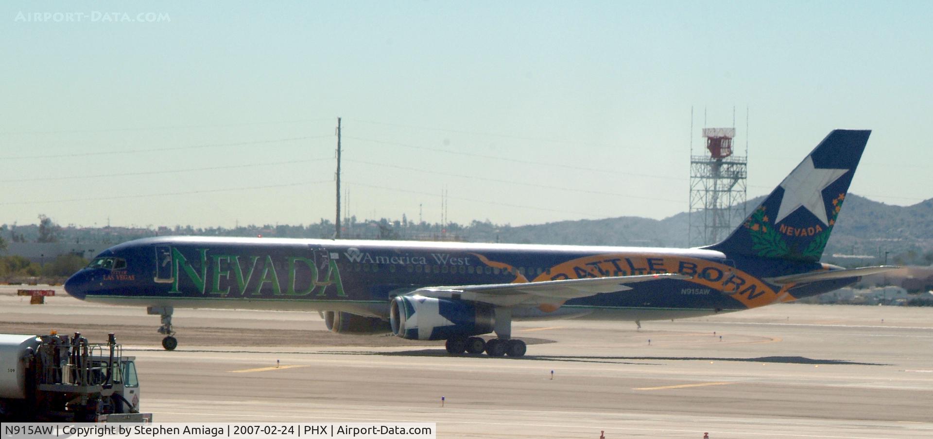 N915AW, 1984 Boeing 757-225 C/N 22209, on the ramp