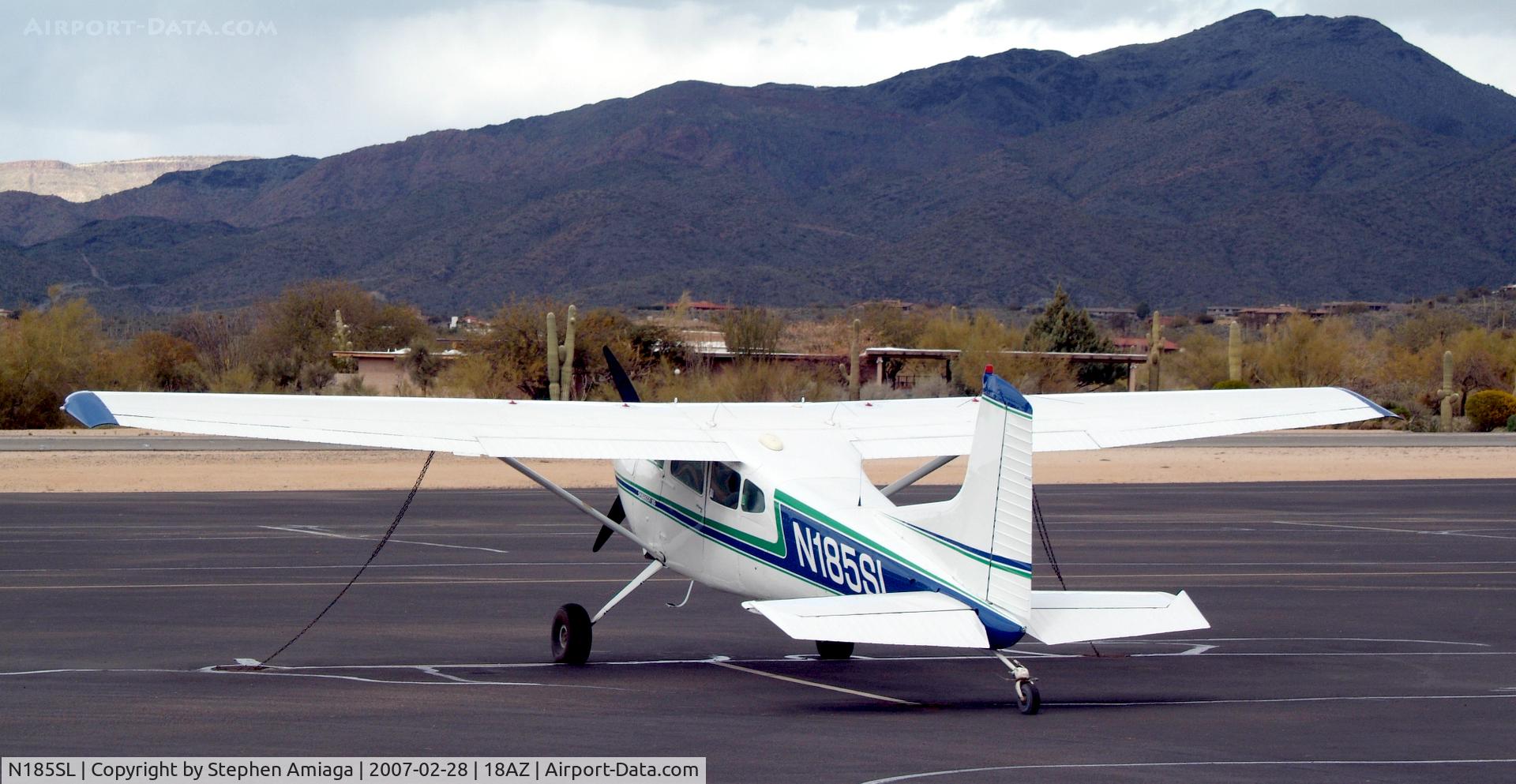 N185SL, 1981 Cessna A185F Skywagon 185 C/N 18504316, C 185 at the ramp
