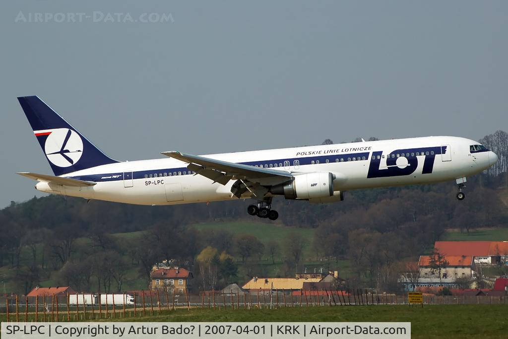 SP-LPC, 1997 Boeing 767-35D/ER C/N 28656, Lot