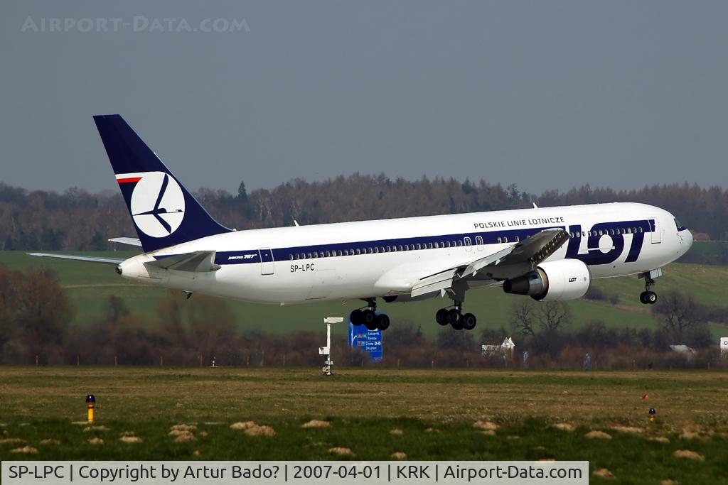 SP-LPC, 1997 Boeing 767-35D/ER C/N 28656, Lot