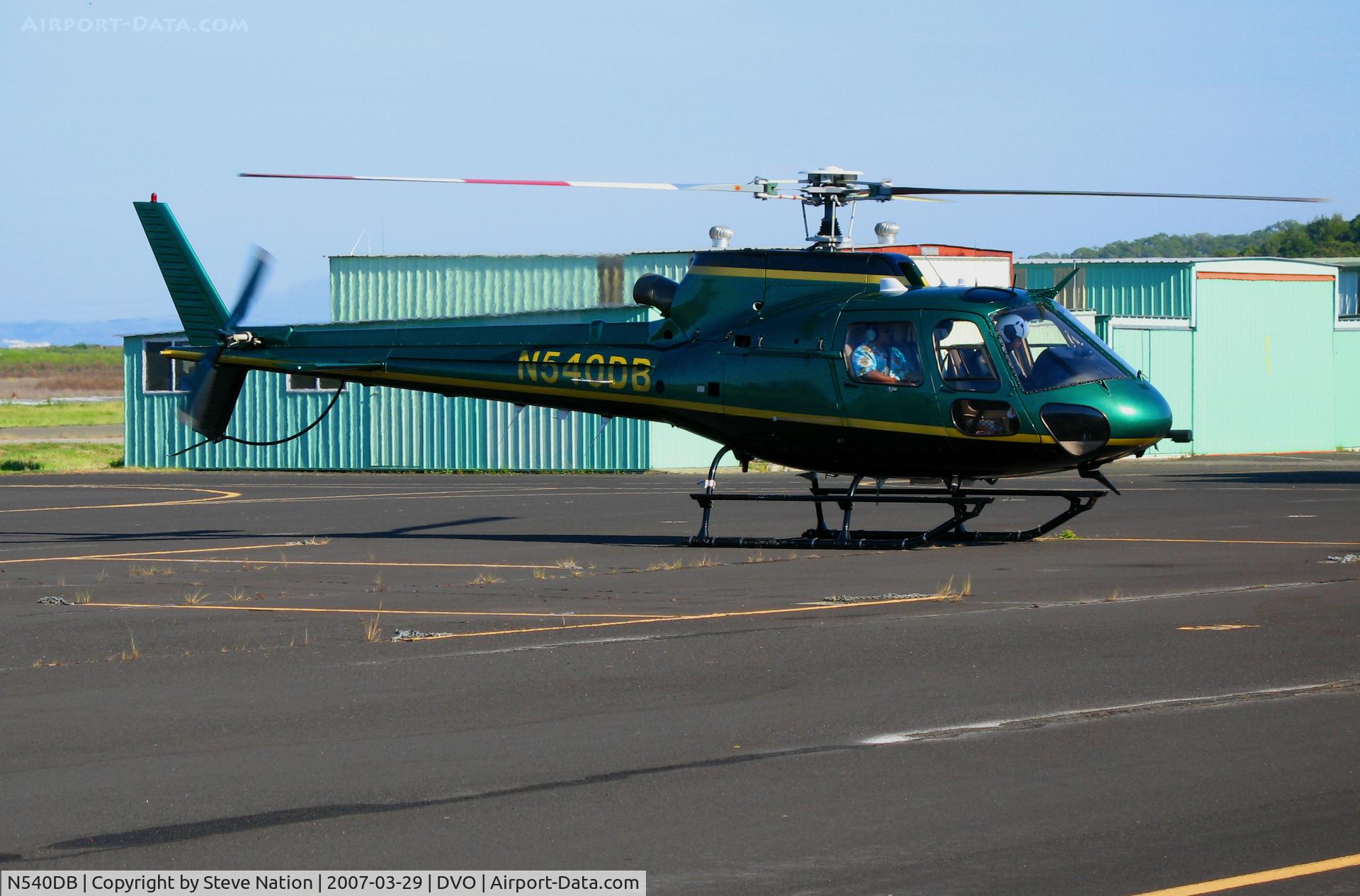 N540DB, 1999 Eurocopter AS-350B-2 Ecureuil Ecureuil C/N 3218, U.S. Dept. of Justice 1999 Eurocopter AS350 B2 ready for lift-off @ Gnoss Field (Novato), CA