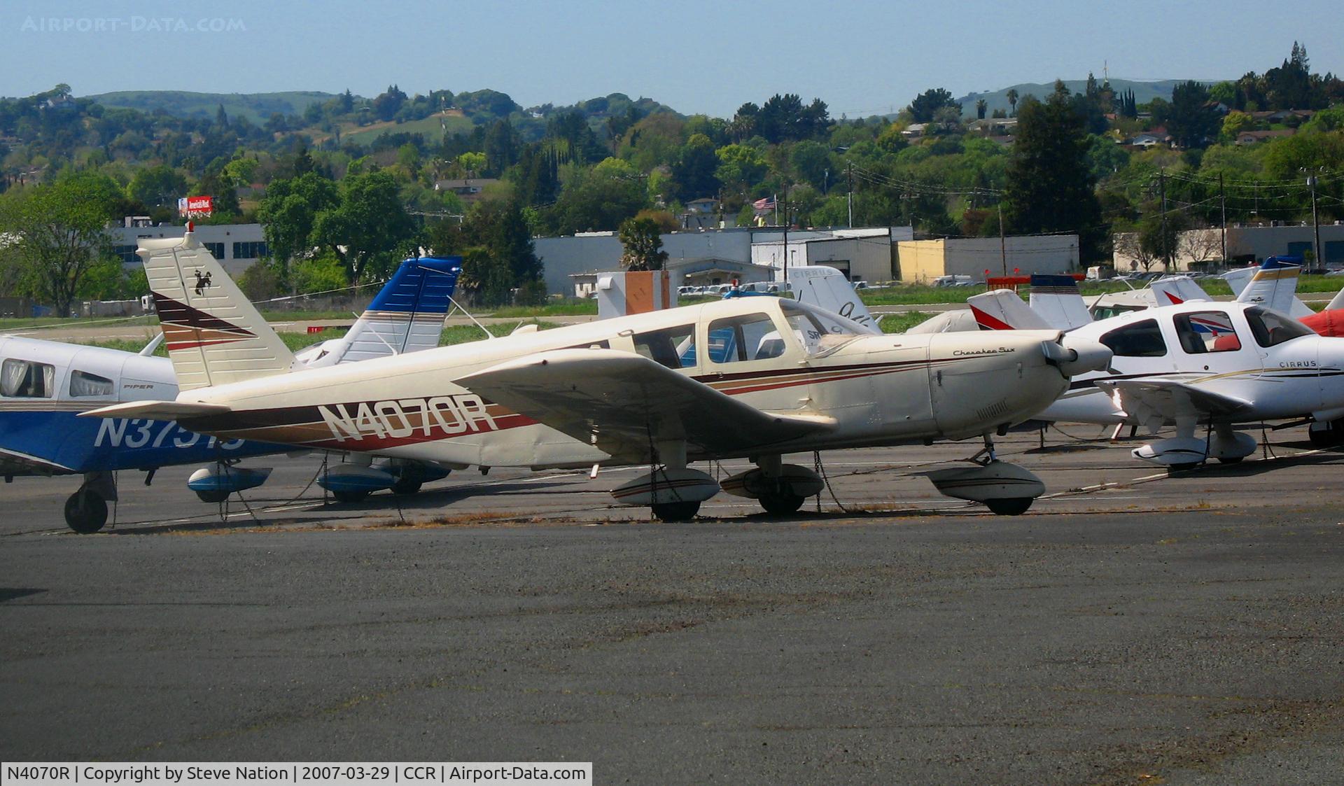 N4070R, 1967 Piper PA-32-300 Cherokee Six Cherokee Six C/N 32-40380, 1967 Piper PA-32-300 @ Buchanan Field (Concord), CA