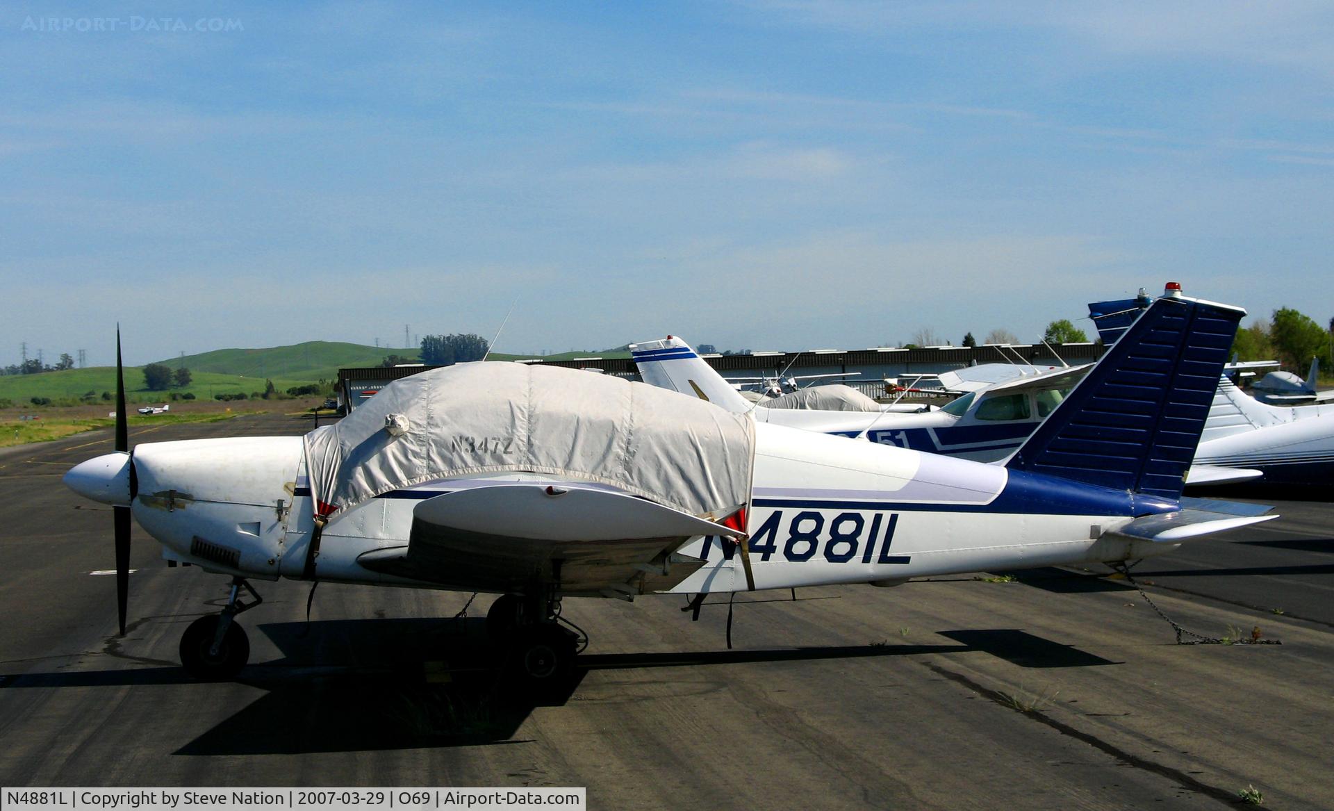 N4881L, 1967 Piper PA-28-180 C/N 28-4247, 1967 Piper PA-28-180 with cockpit cover @ Petaluma, CA