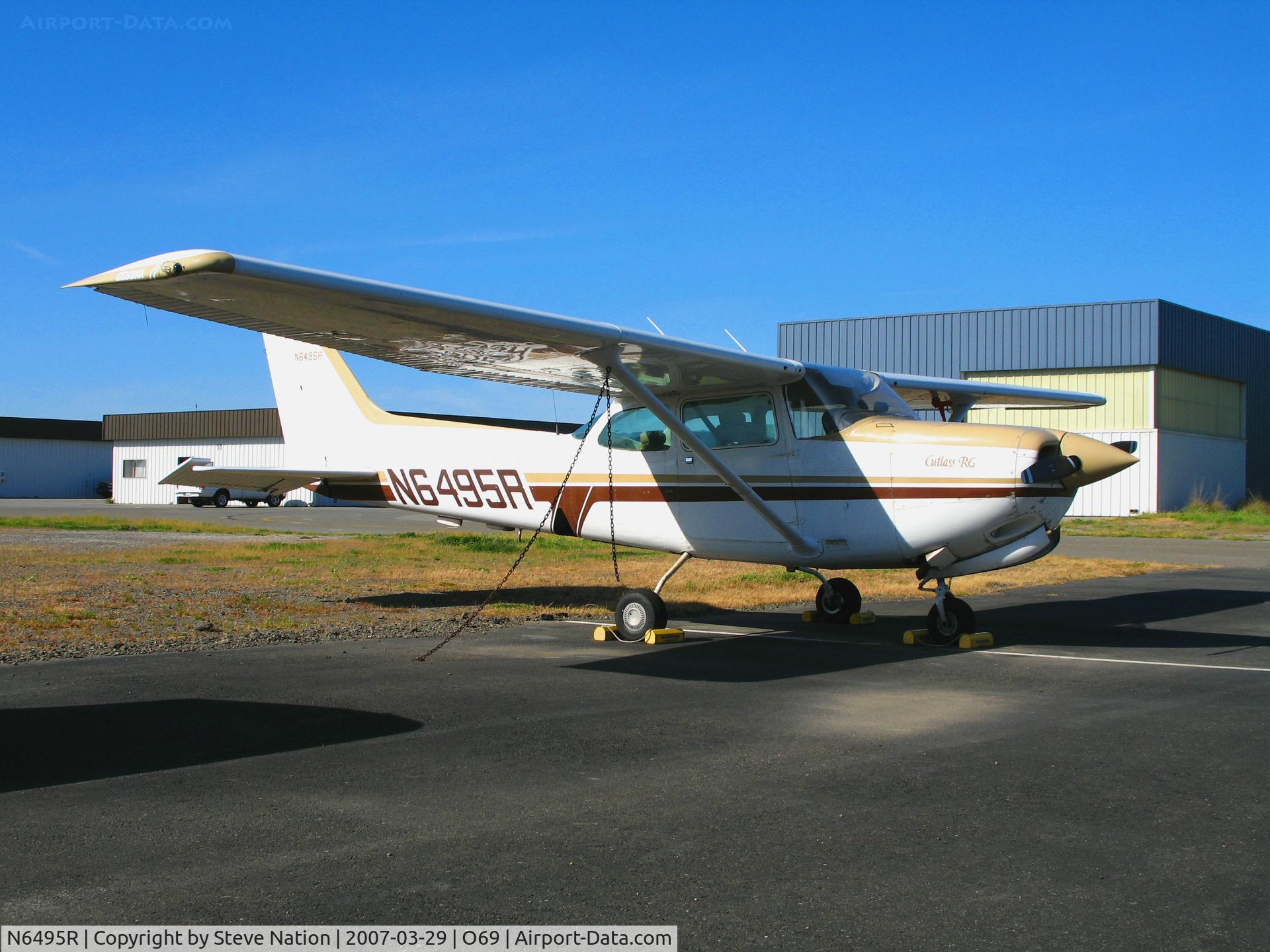 N6495R, Cessna 172RG Cutlass RG C/N 172RG0186, Active Transport 1980 Cessna 172RG @ Petaluma, CA