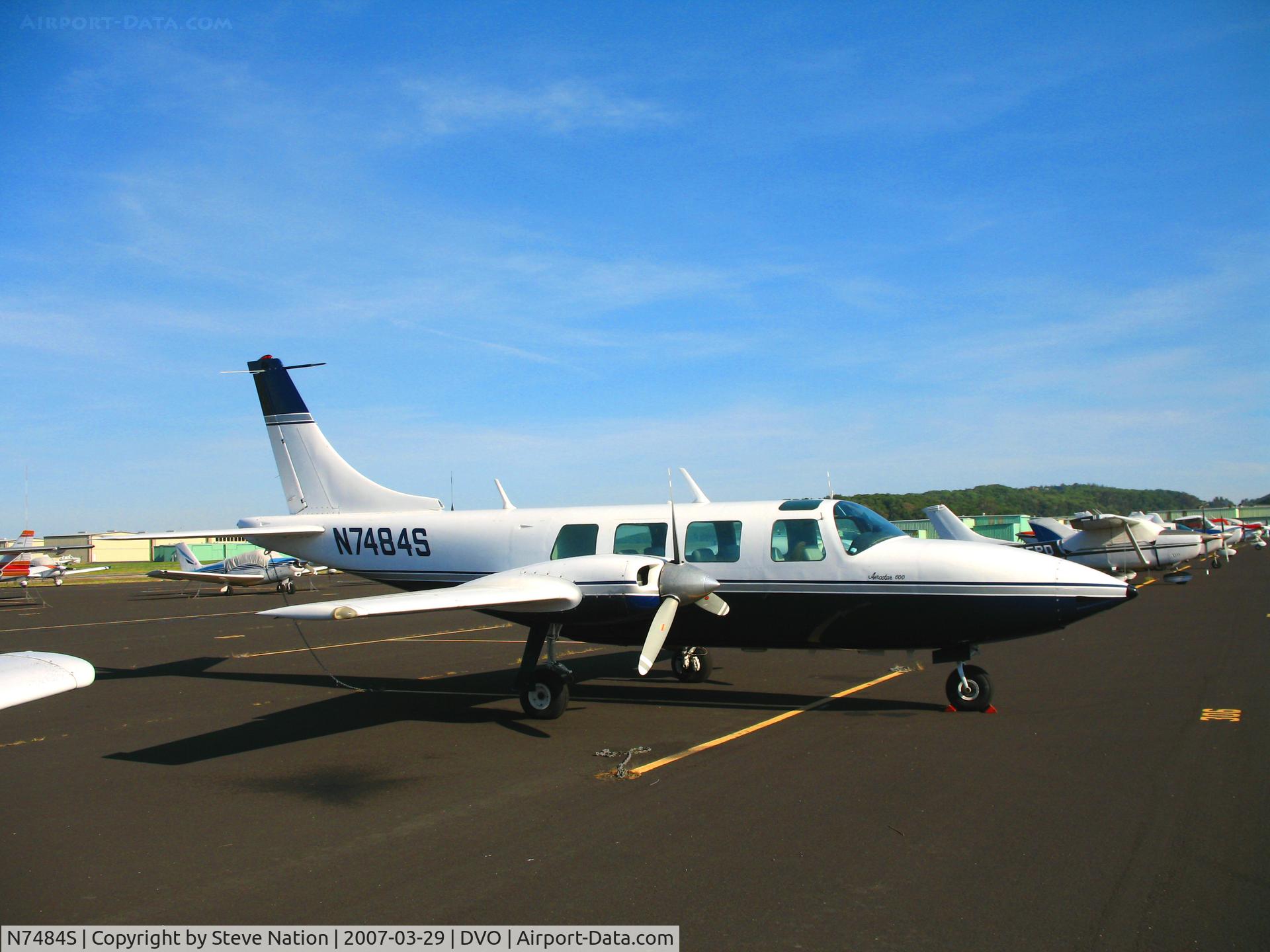 N7484S, 1969 Smith Aerostar 600 C/N 60-0043-98, Bargain Investment 1969 Ted Smith Aerostar 600 @ Gnoss Field (Novato), CA
