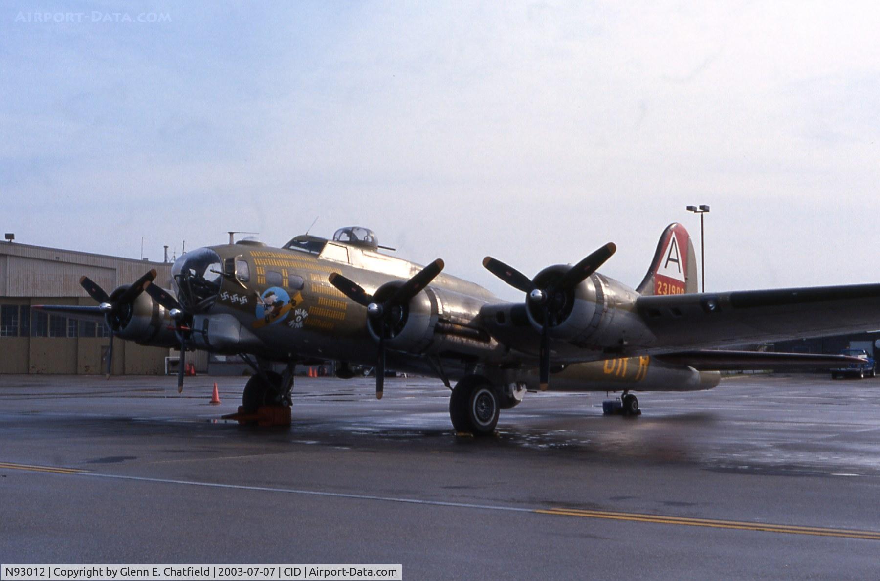 N93012, 1944 Boeing B-17G-30-BO Flying Fortress C/N 32264, On the ramp after a rain