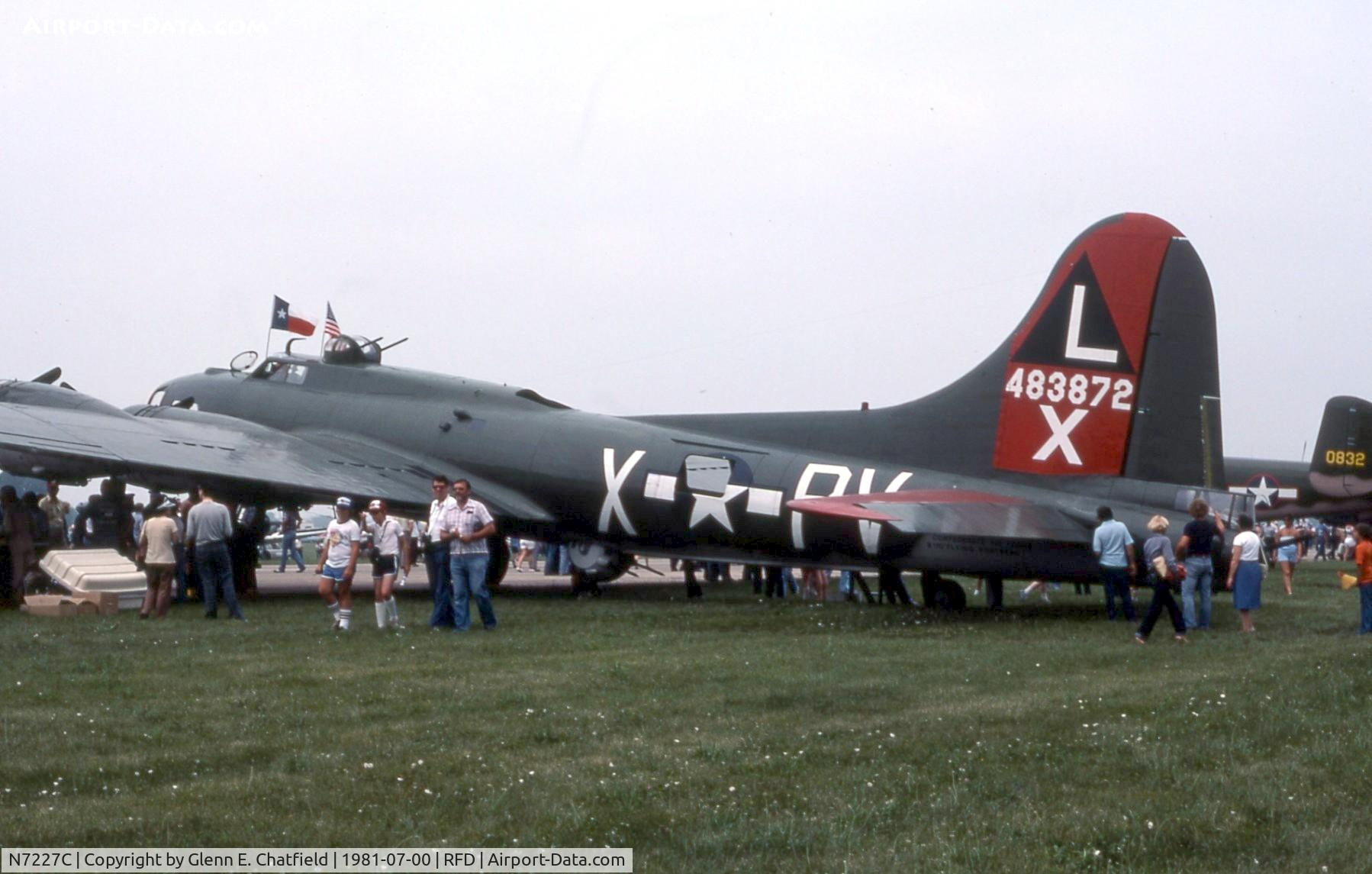 N7227C, 1944 Boeing B-17G Fortress C/N 32513, Texas Raiders