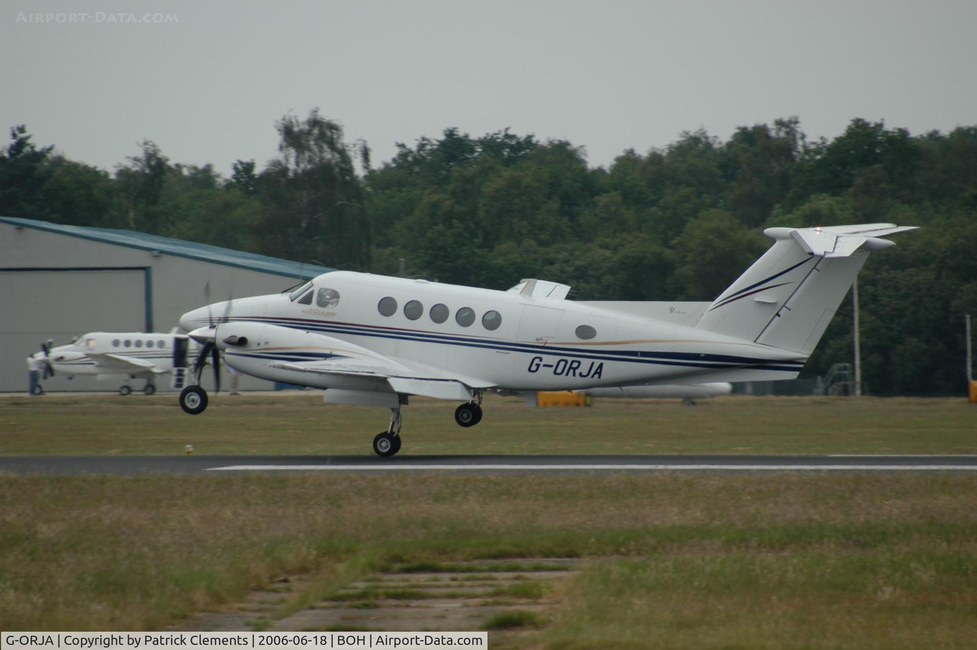 G-ORJA, 1997 Beech 200 Super King Air C/N BB-1570, BEECHSUPER KING AIR B200