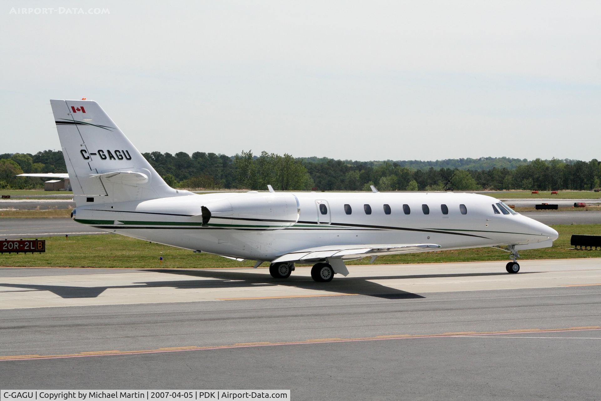 C-GAGU, 2006 Cessna 680 Citation Sovereign C/N 680-0100, Taxing to Runway 2R