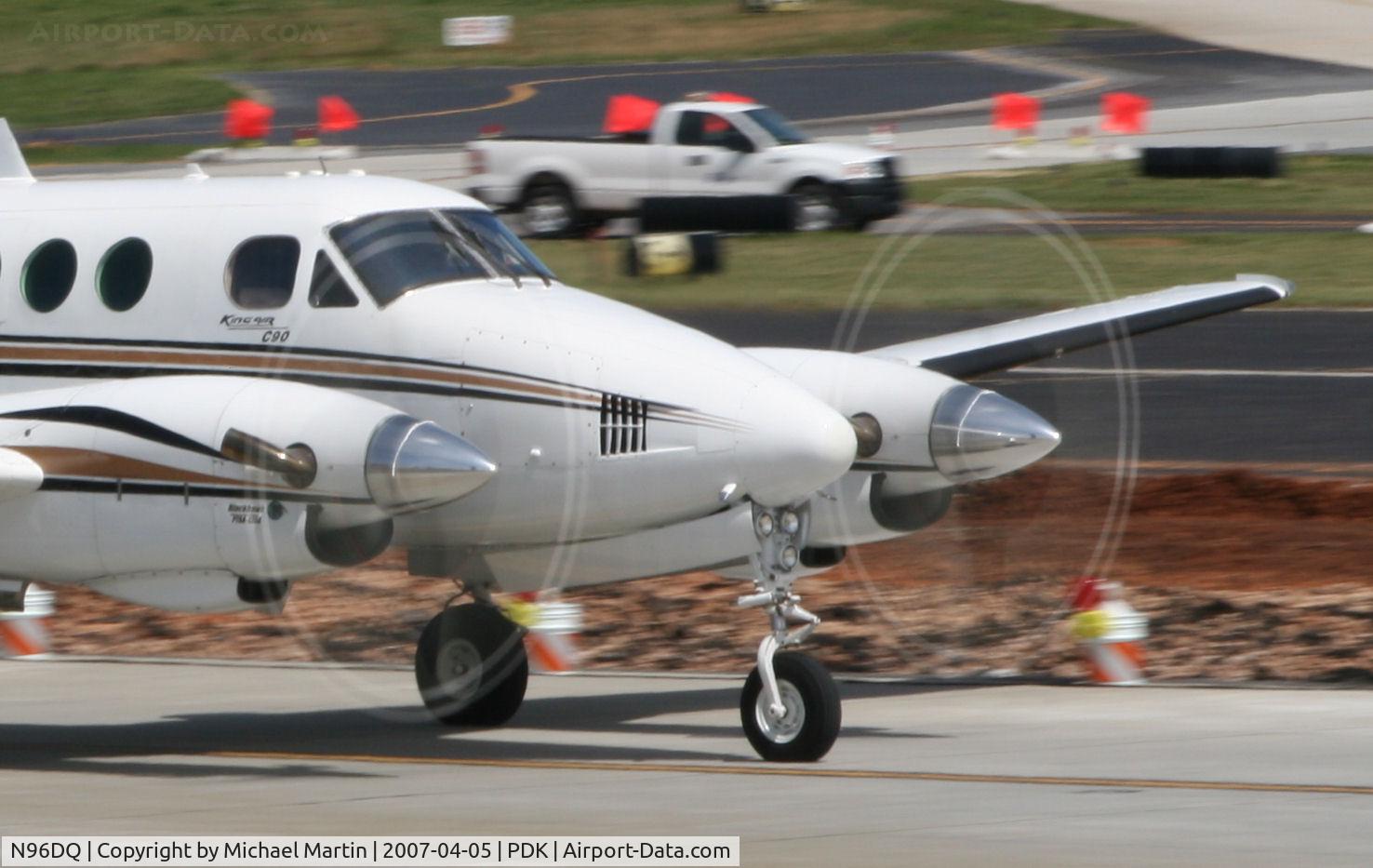 N96DQ, 1978 Beech C90GTI King Air C/N LJ-814, Closeup of cockpit