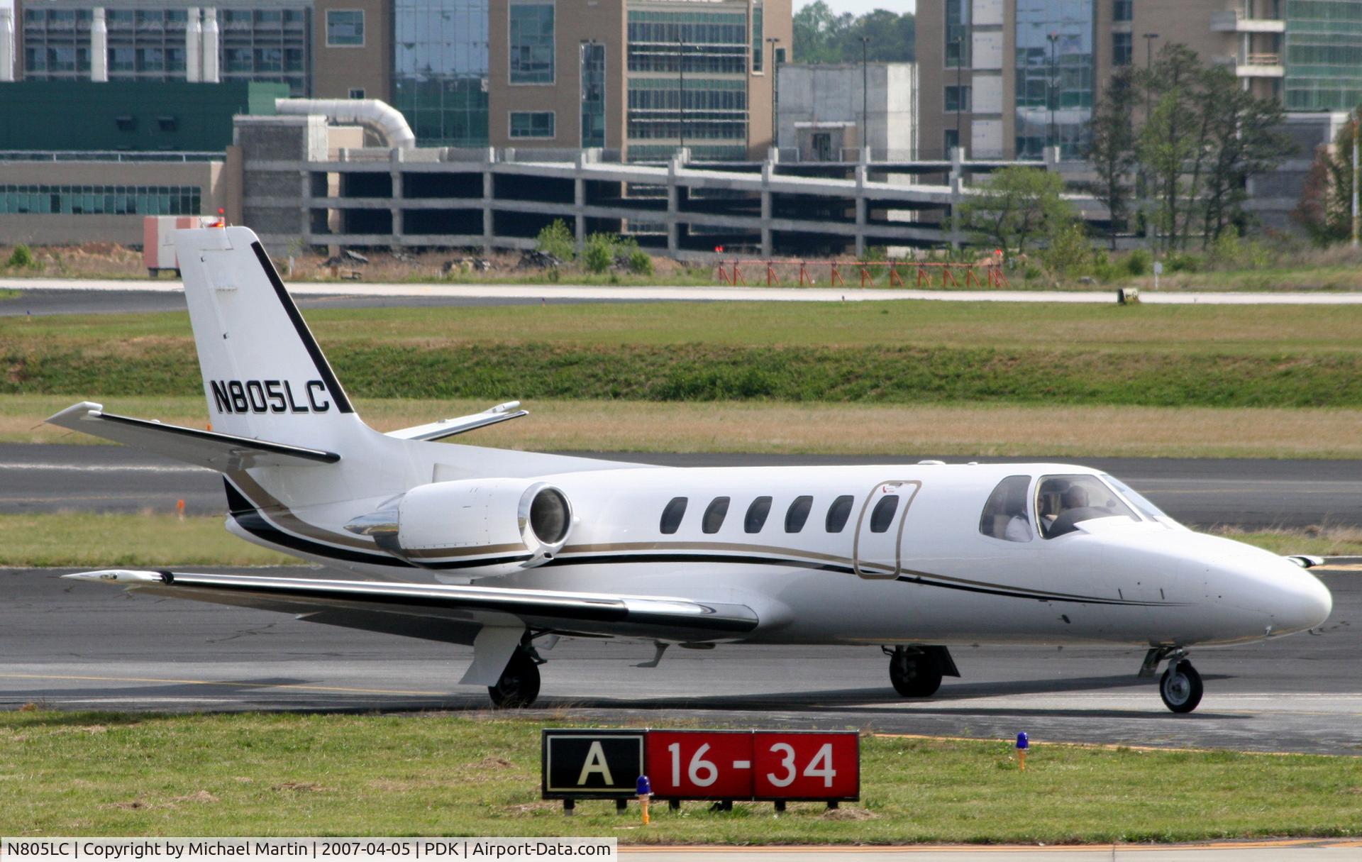 N805LC, 1988 Cessna 550 C/N 550-0581, Taxing to Runway 2R