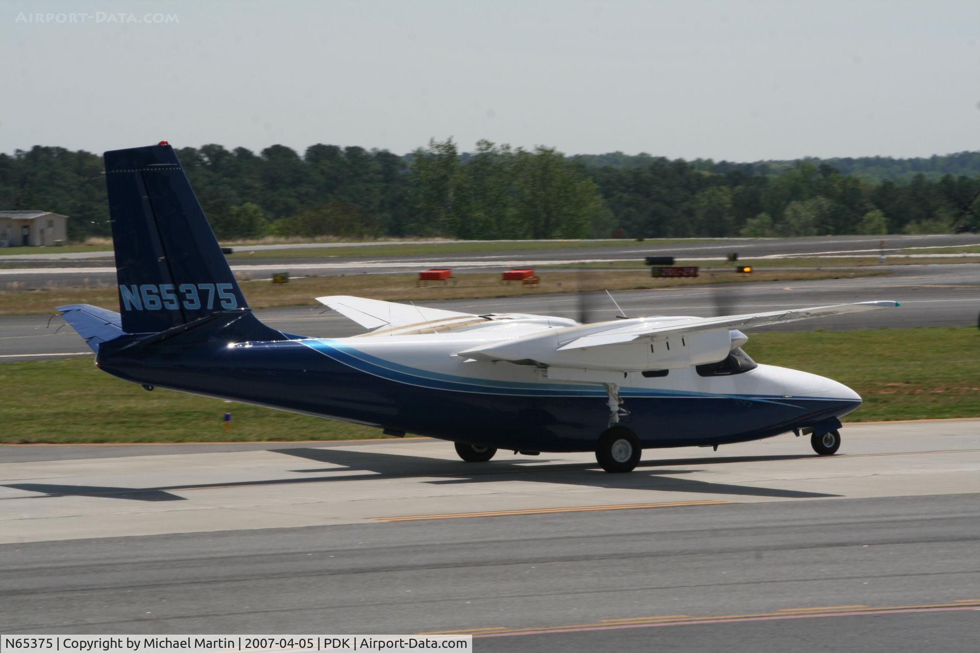 N65375, 1974 Aero Commander 500 S C/N 3181, Taxing to Runway 2R