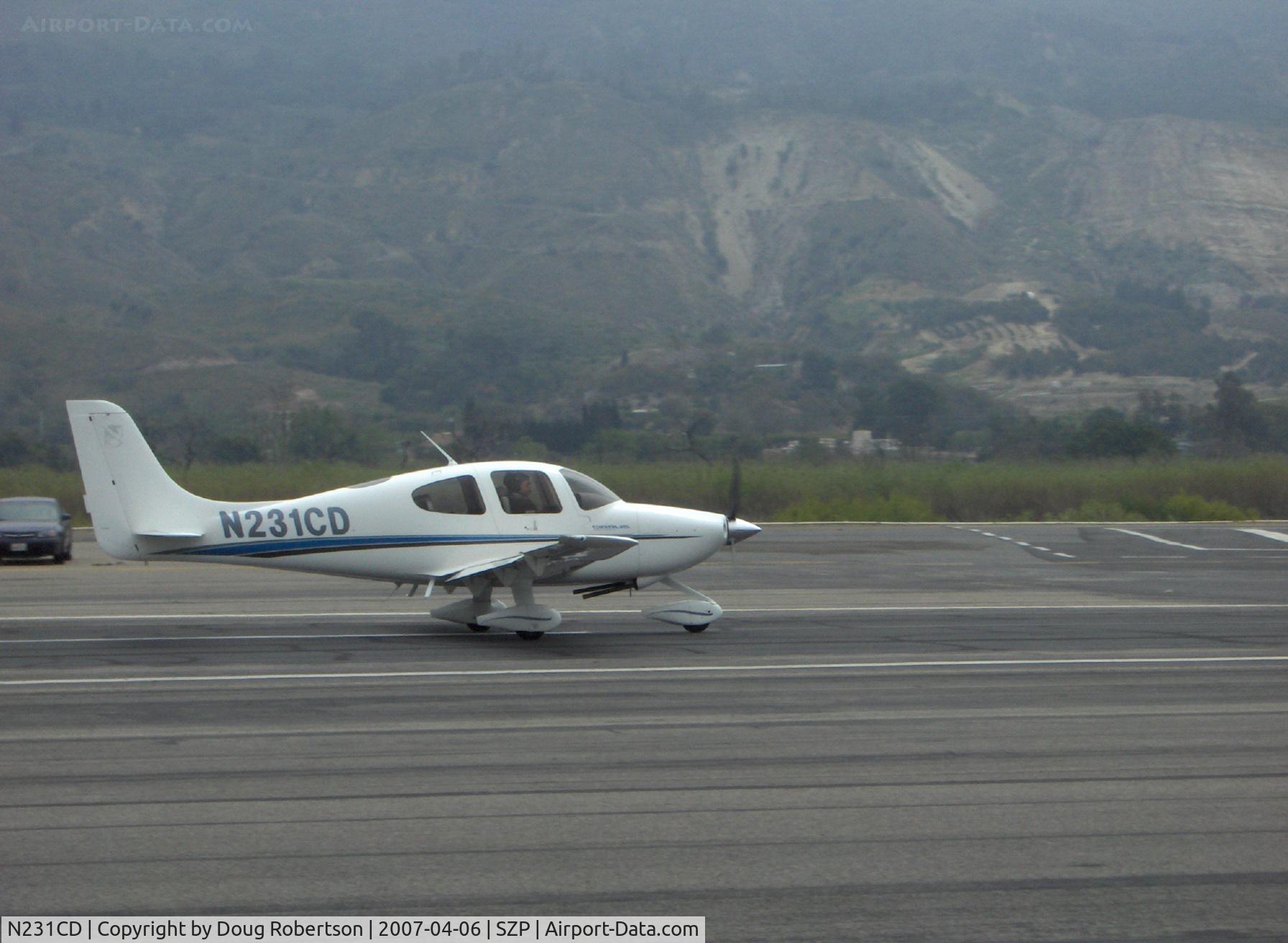N231CD, 2001 Cirrus SR20 C/N 1125, 2001 Cirrus SR20, Continental IO-360-ES 200 Hp, takeoff roll Rwy 22