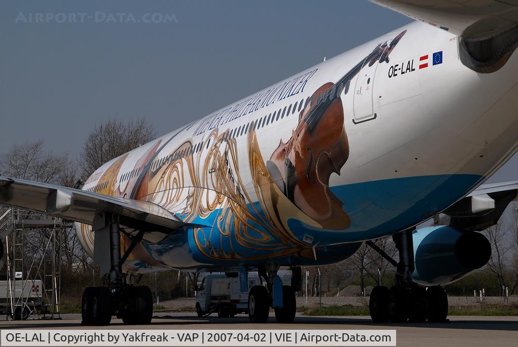 OE-LAL, 1999 Airbus A340-313 C/N 263, Austrian Airlines Airbus 340-300