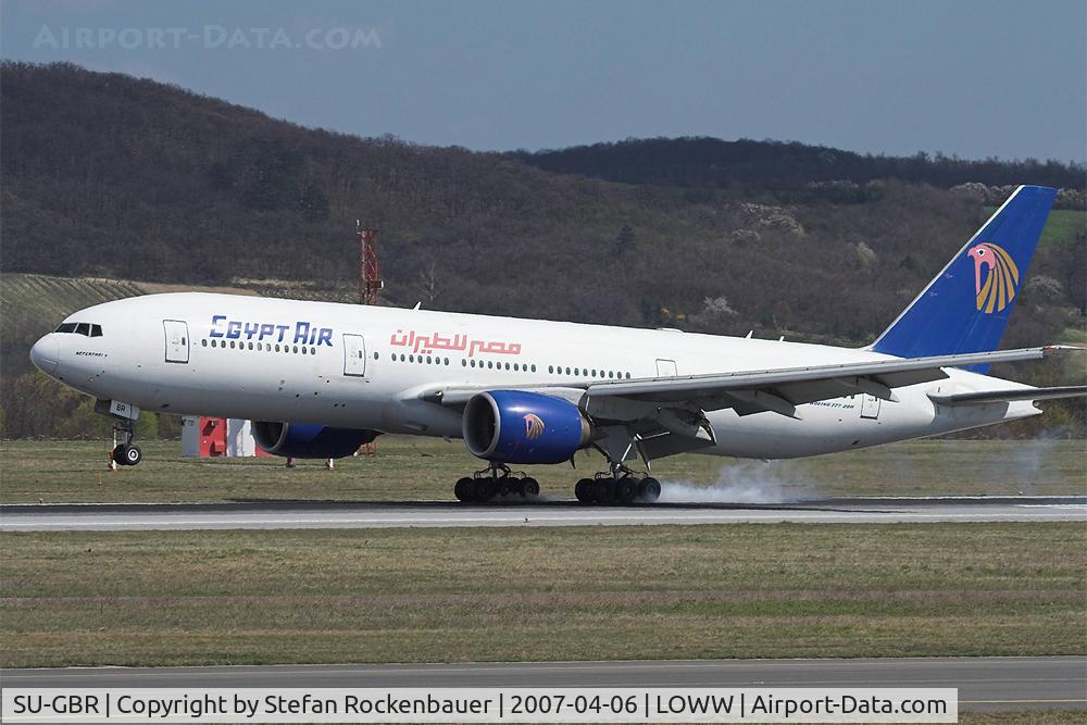 SU-GBR, 1997 Boeing 777-266/ER C/N 28424, Instead of A320.