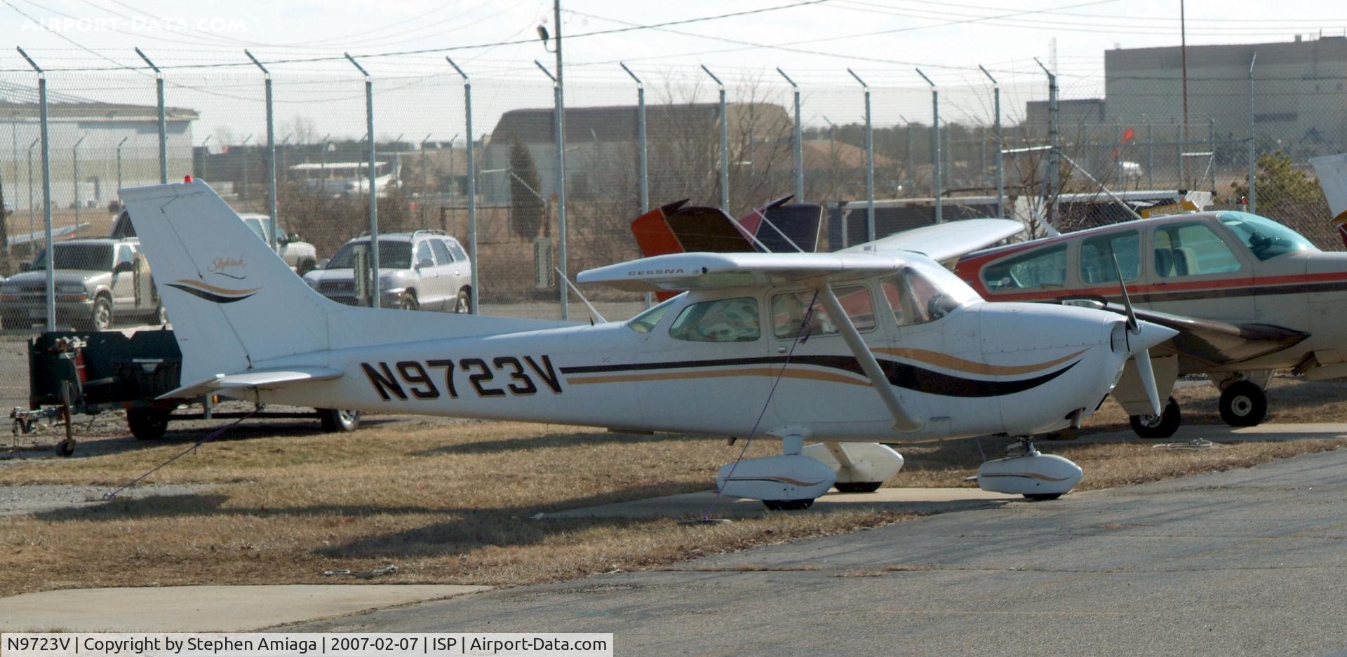 N9723V, 1974 Cessna 172M C/N 17264489, c172 on the A&P Ramp